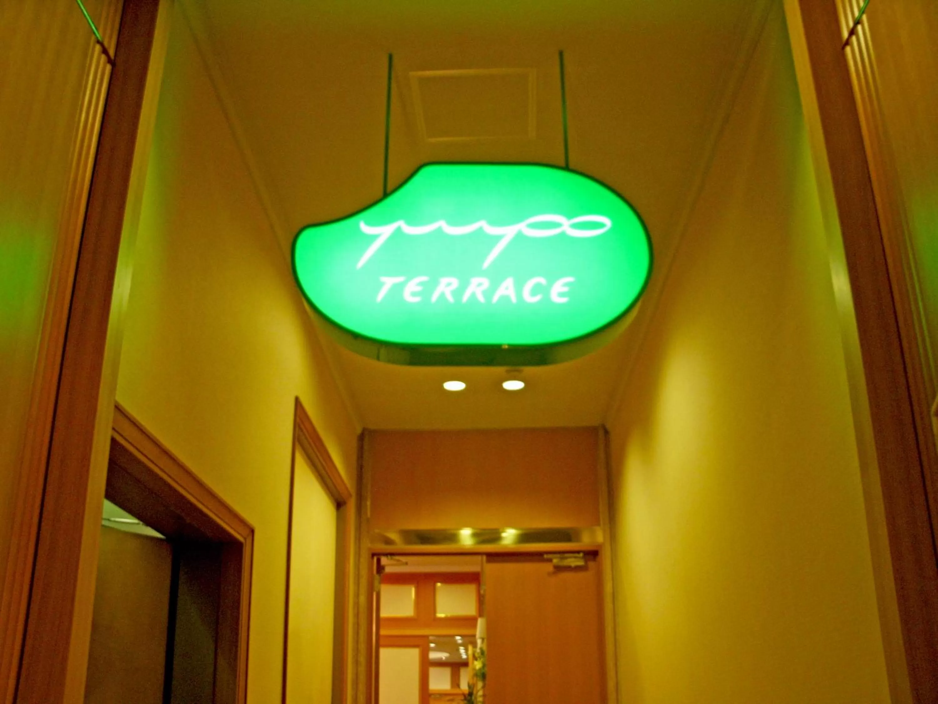 Restaurant/places to eat in Century Royal Hotel Sapporo