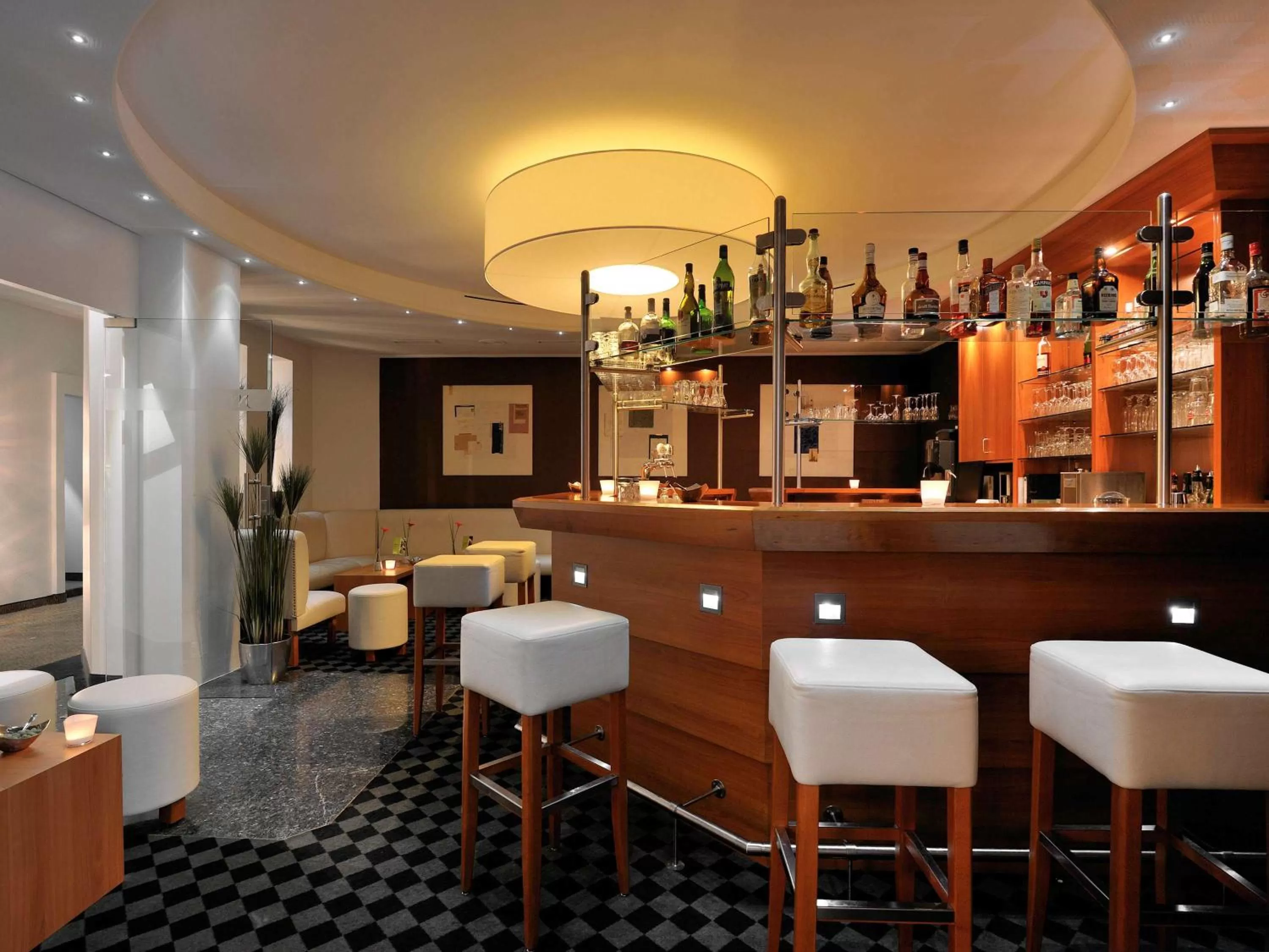 Lounge or bar in Mercure Hotel Lüdenscheid