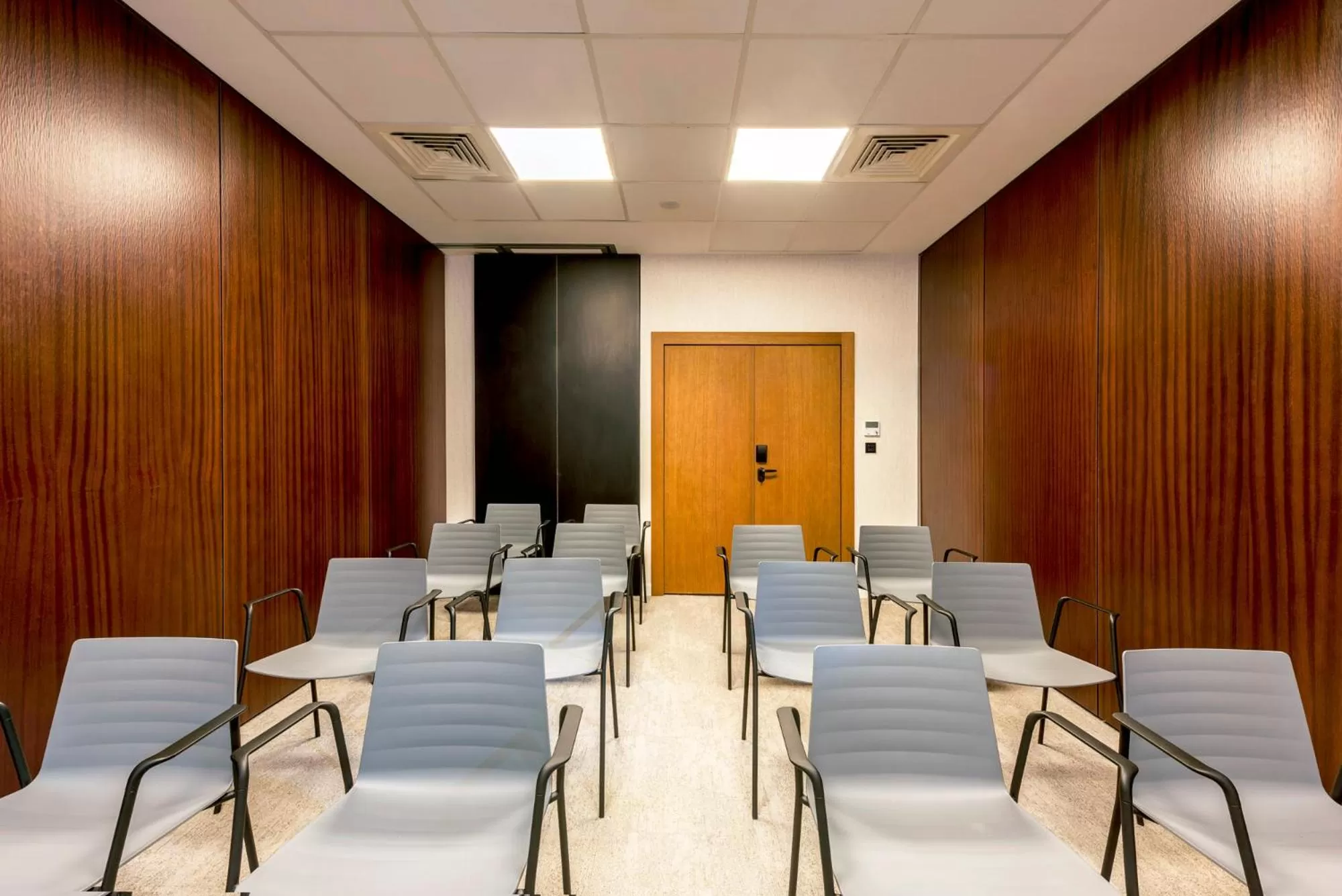 Business facilities in Radisson Blu Hotel Casablanca City Center