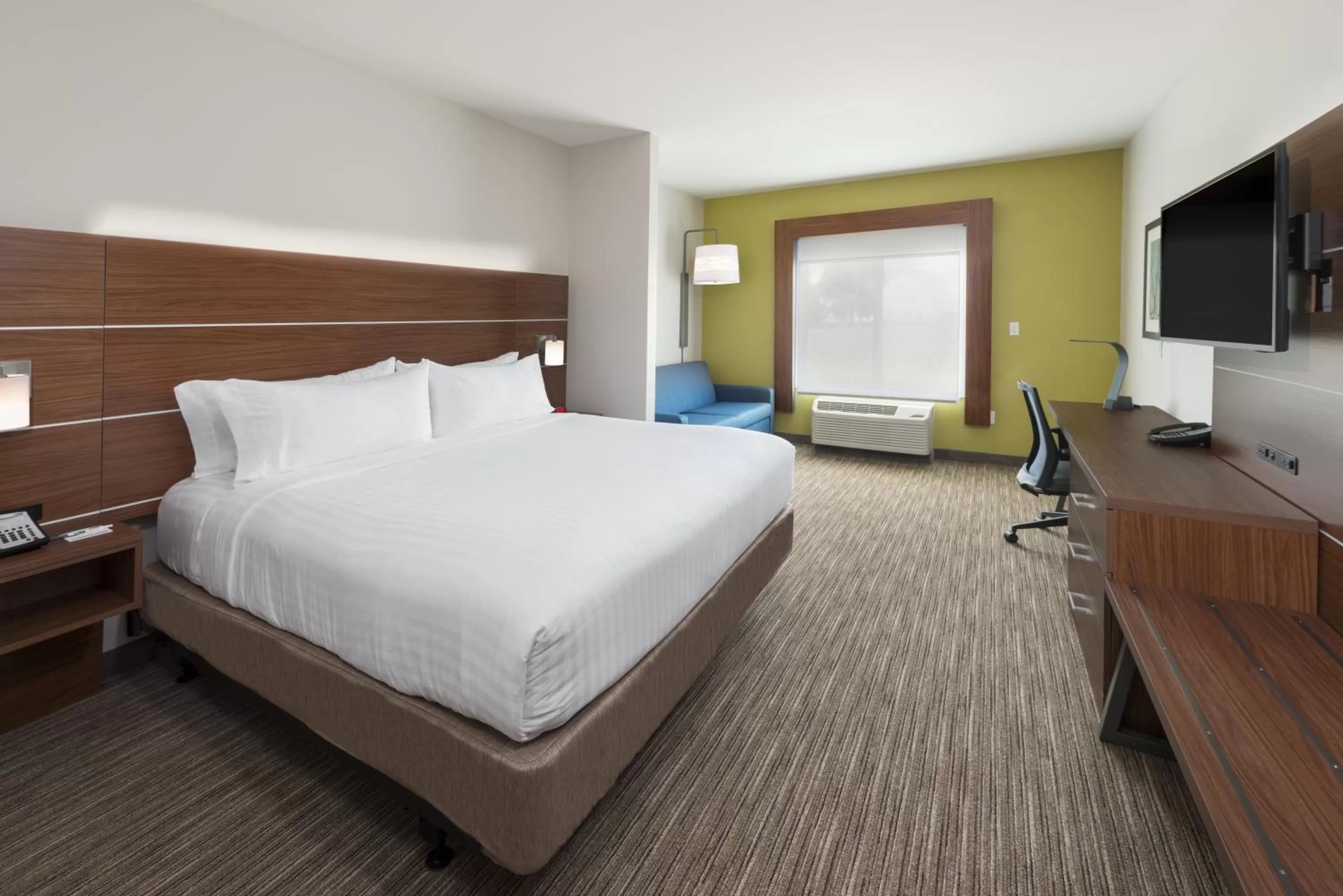 Bedroom, Bed in Holiday Inn Express Troy by IHG