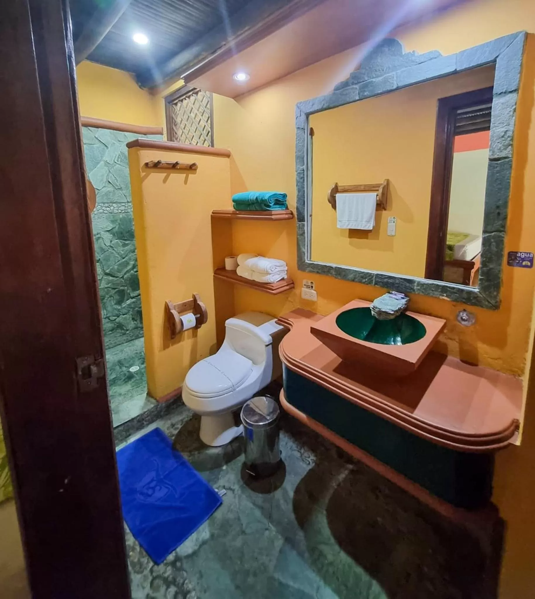 Bathroom in Hotel Portón del Sol