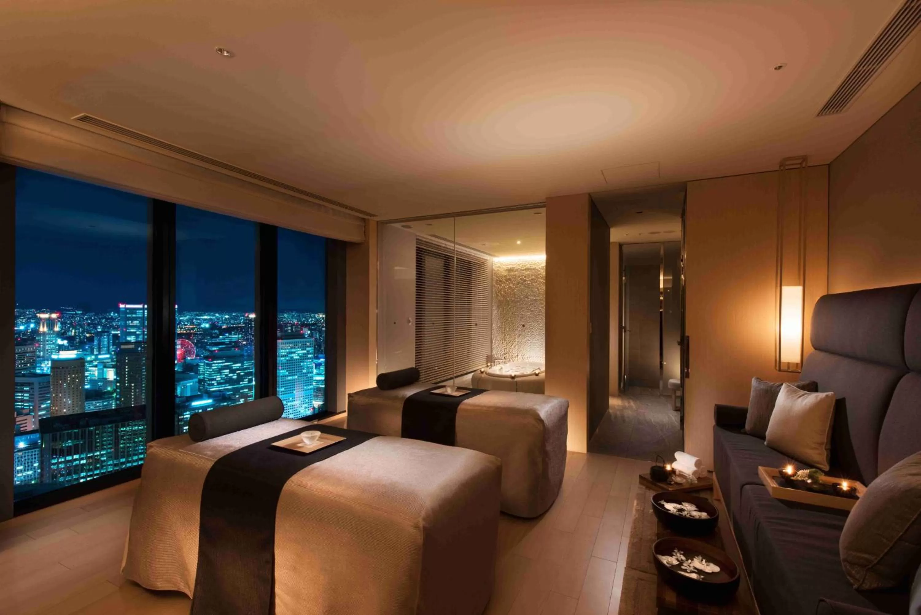 Spa and wellness centre/facilities, Bed in Conrad Osaka