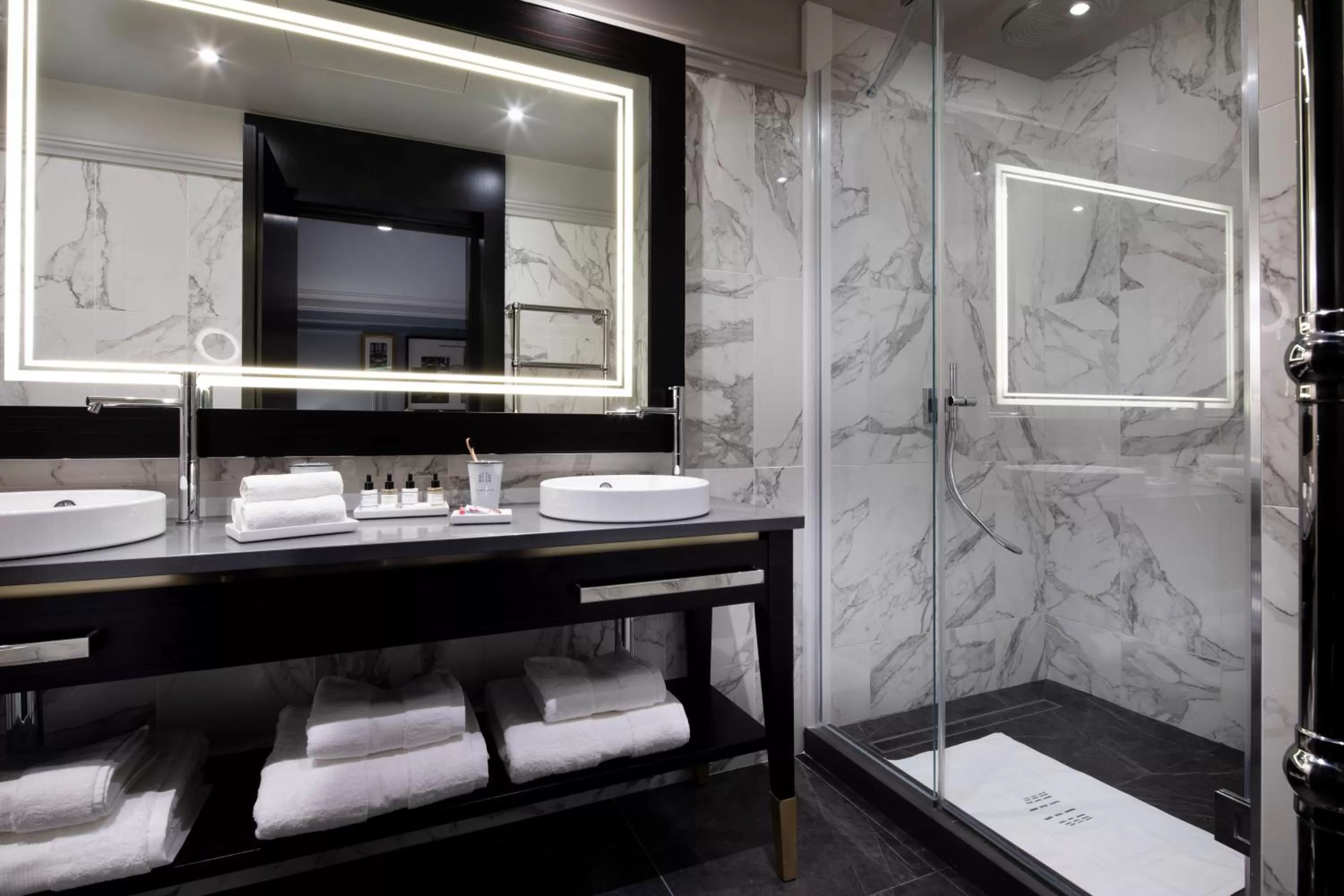 Bathroom in Le Damantin Hôtel & Spa