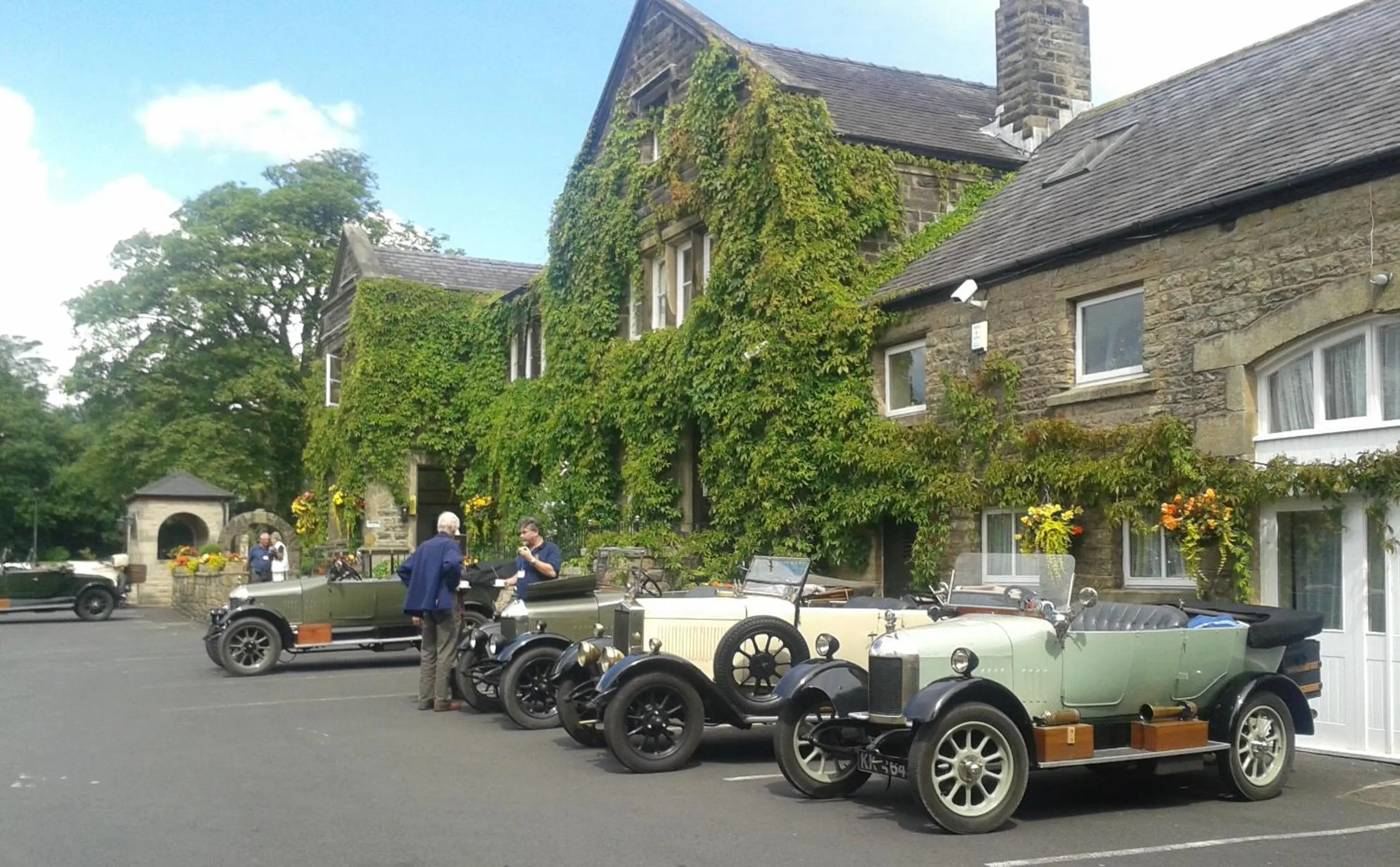 Facade/entrance in Ferraris Country House Hotel