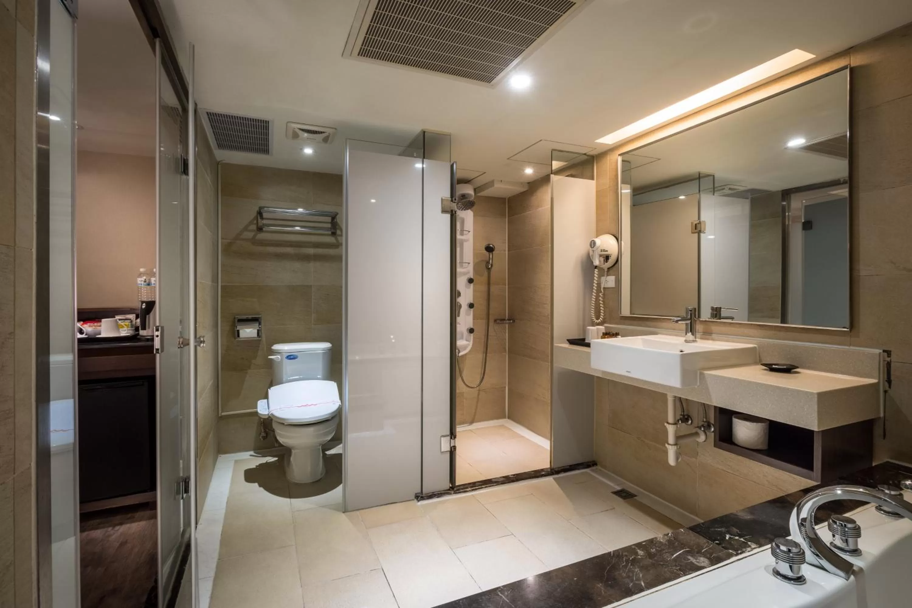 Bathroom in Delight Hotel