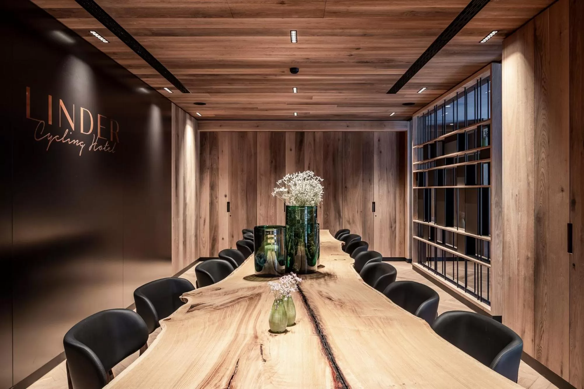 Meeting/conference room in Linder Cycling Hotel