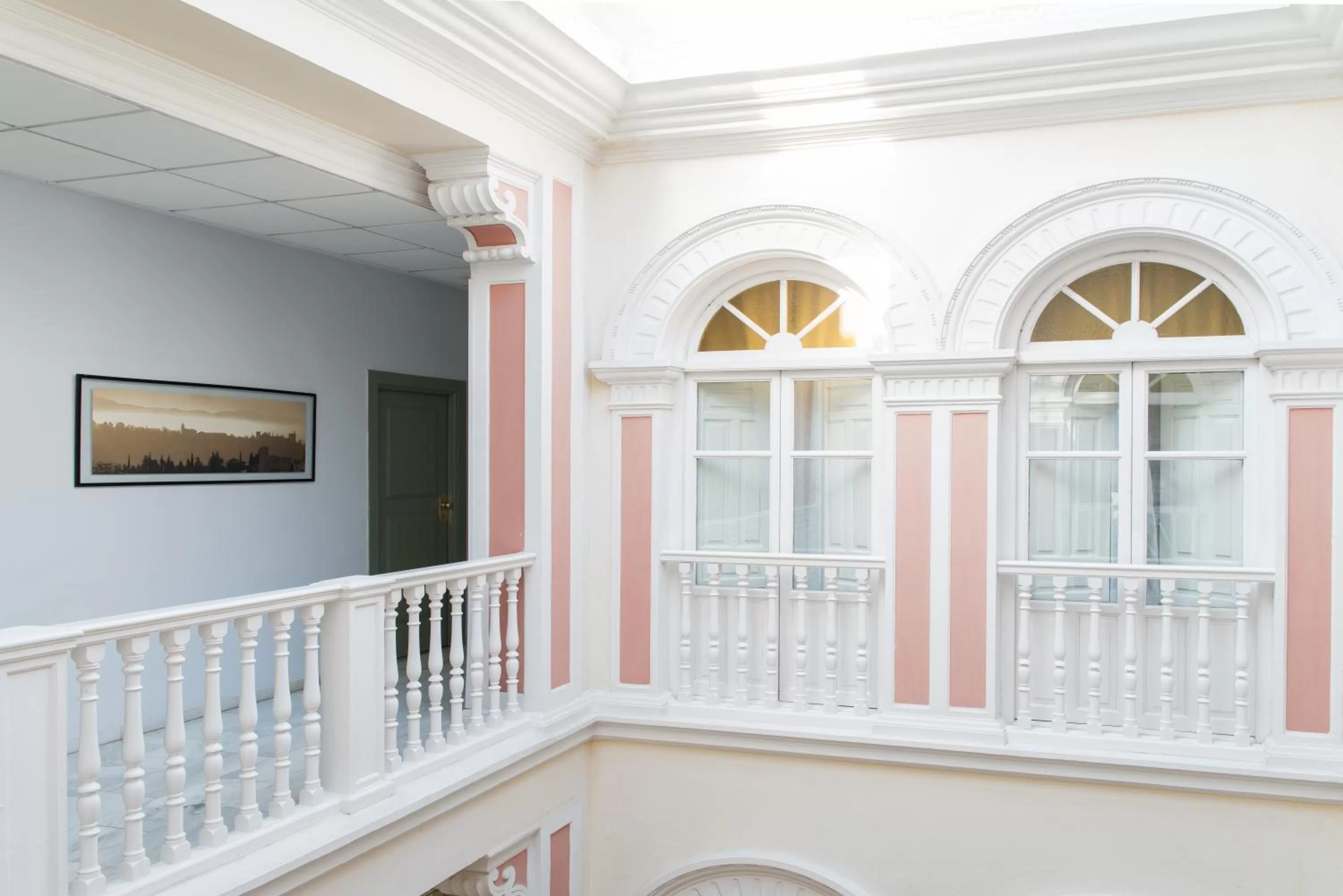 Area and facilities in Hotel Inglaterra