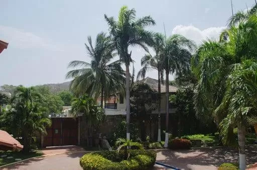 Facade/entrance, Garden in Porto Bello Hotel Boutique