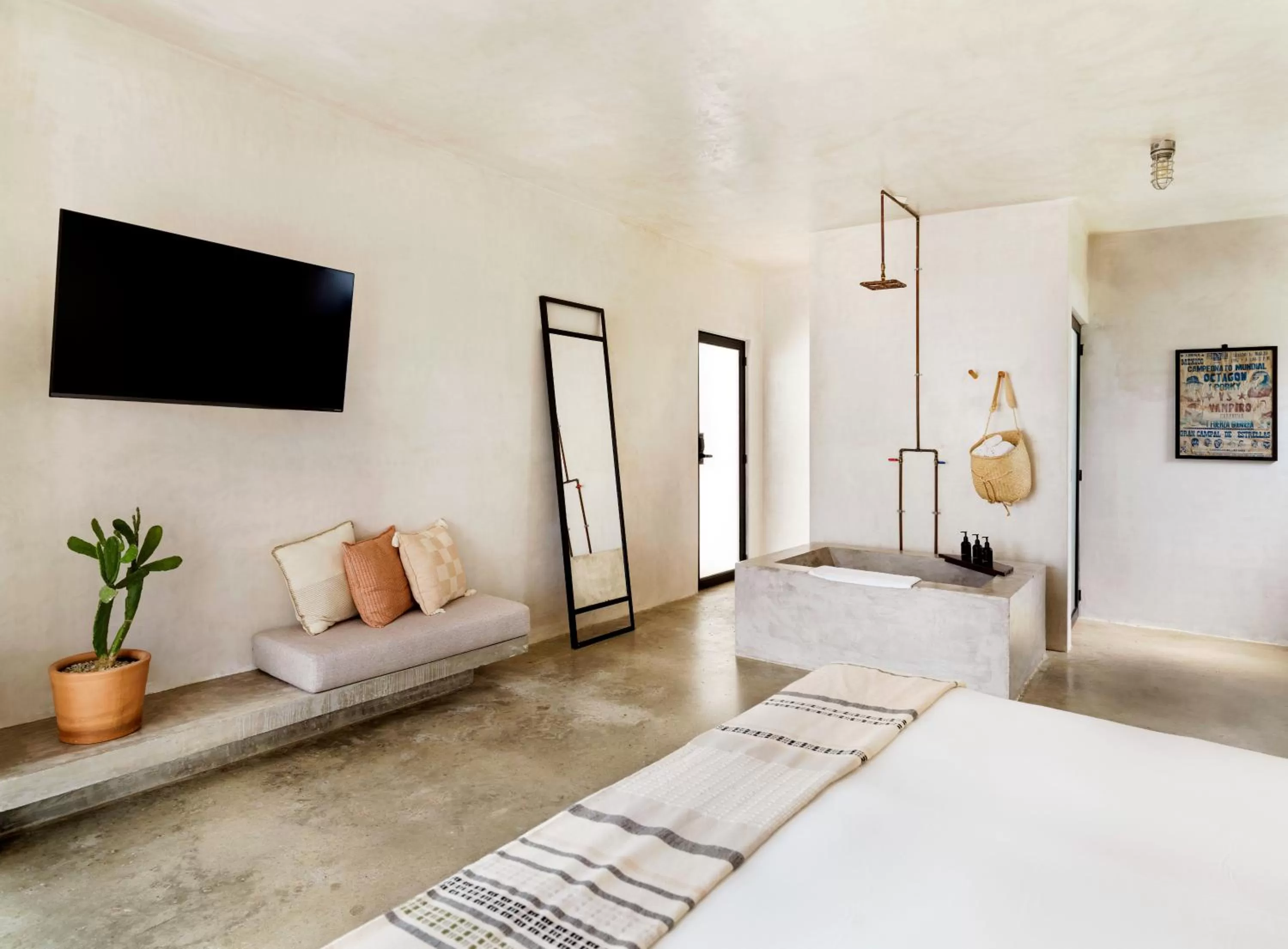 Bathroom, Bed in Drift San Jose del Cabo, a Member of Design Hotels