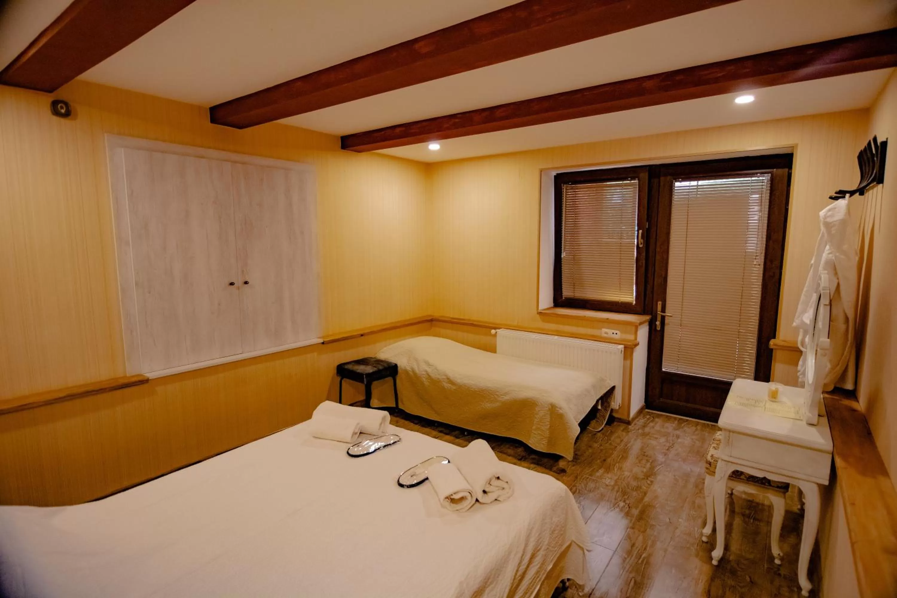 Bedroom, Bed in Qilimcha's Guesthouse