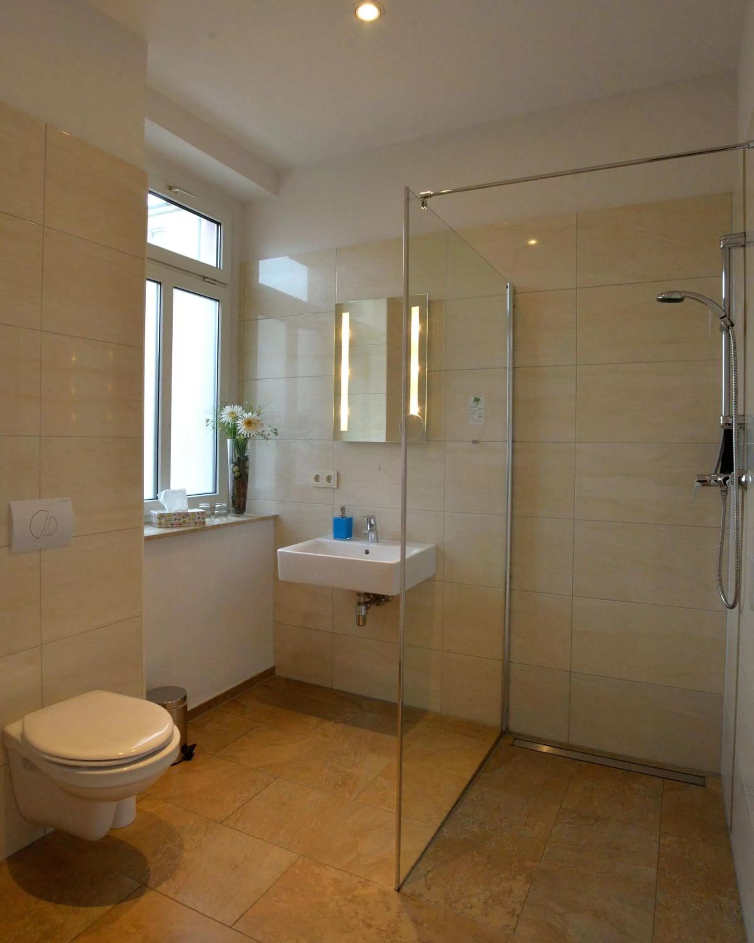 Bathroom in Hotel via City Leipzig Mitte