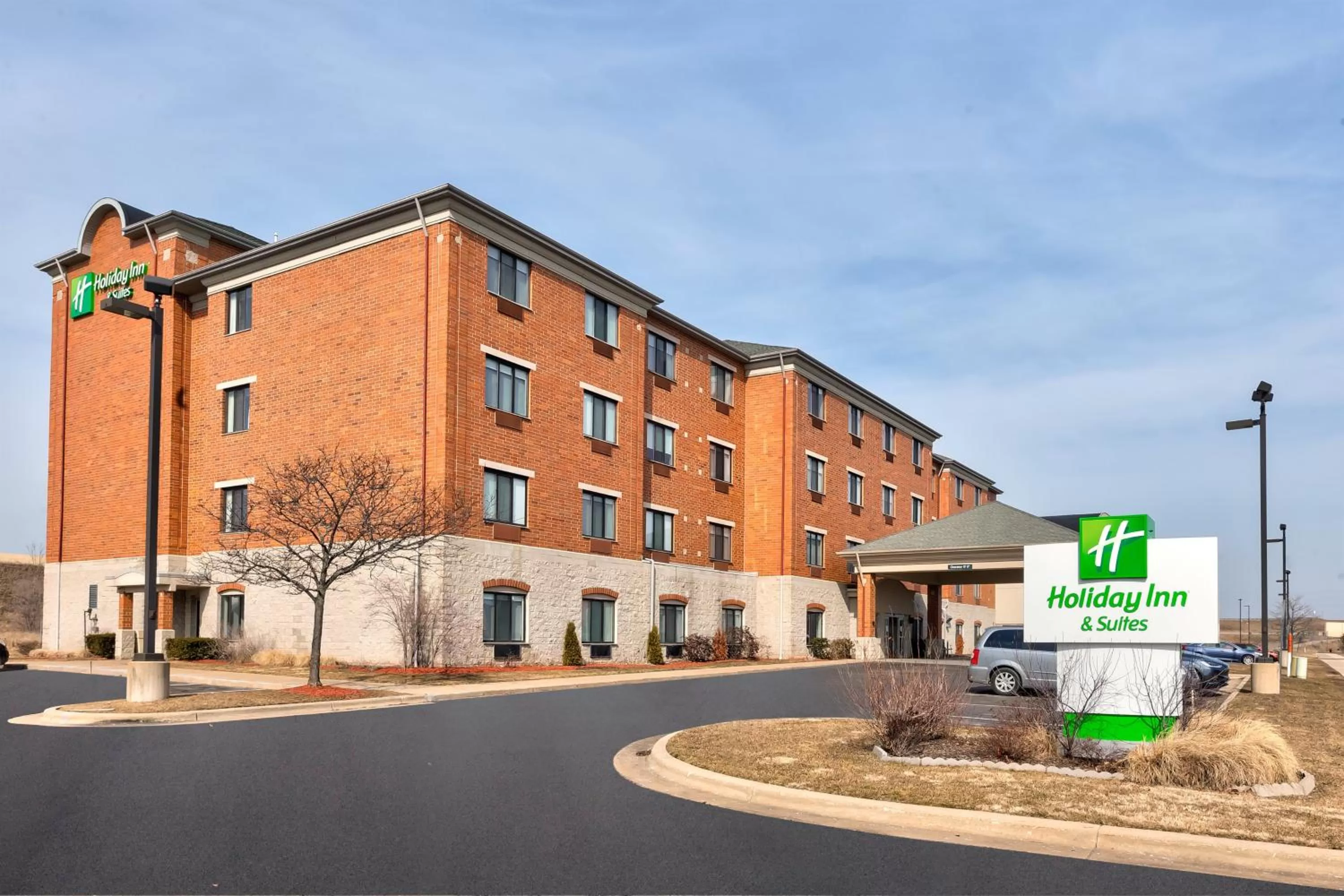 Property building in Holiday Inn Grand Rapids - South by IHG