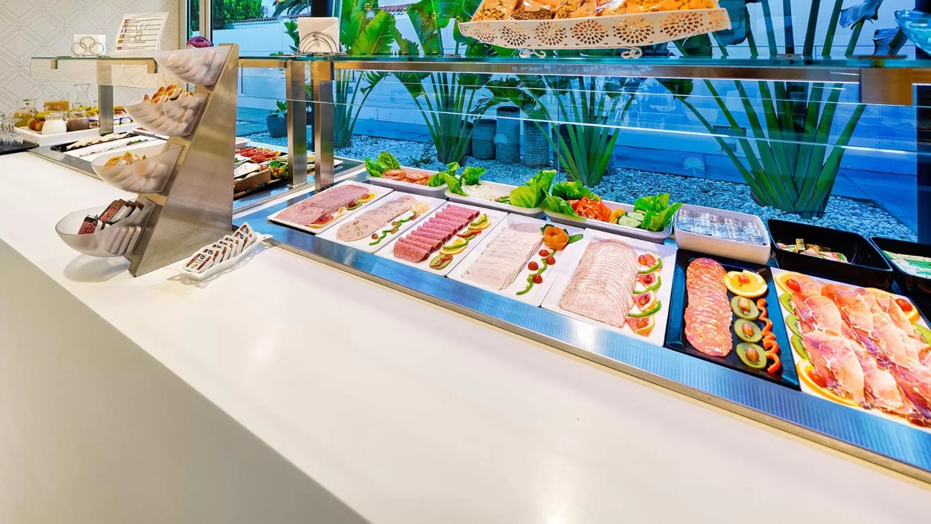 Food in Hotel Nayra - Adults Only