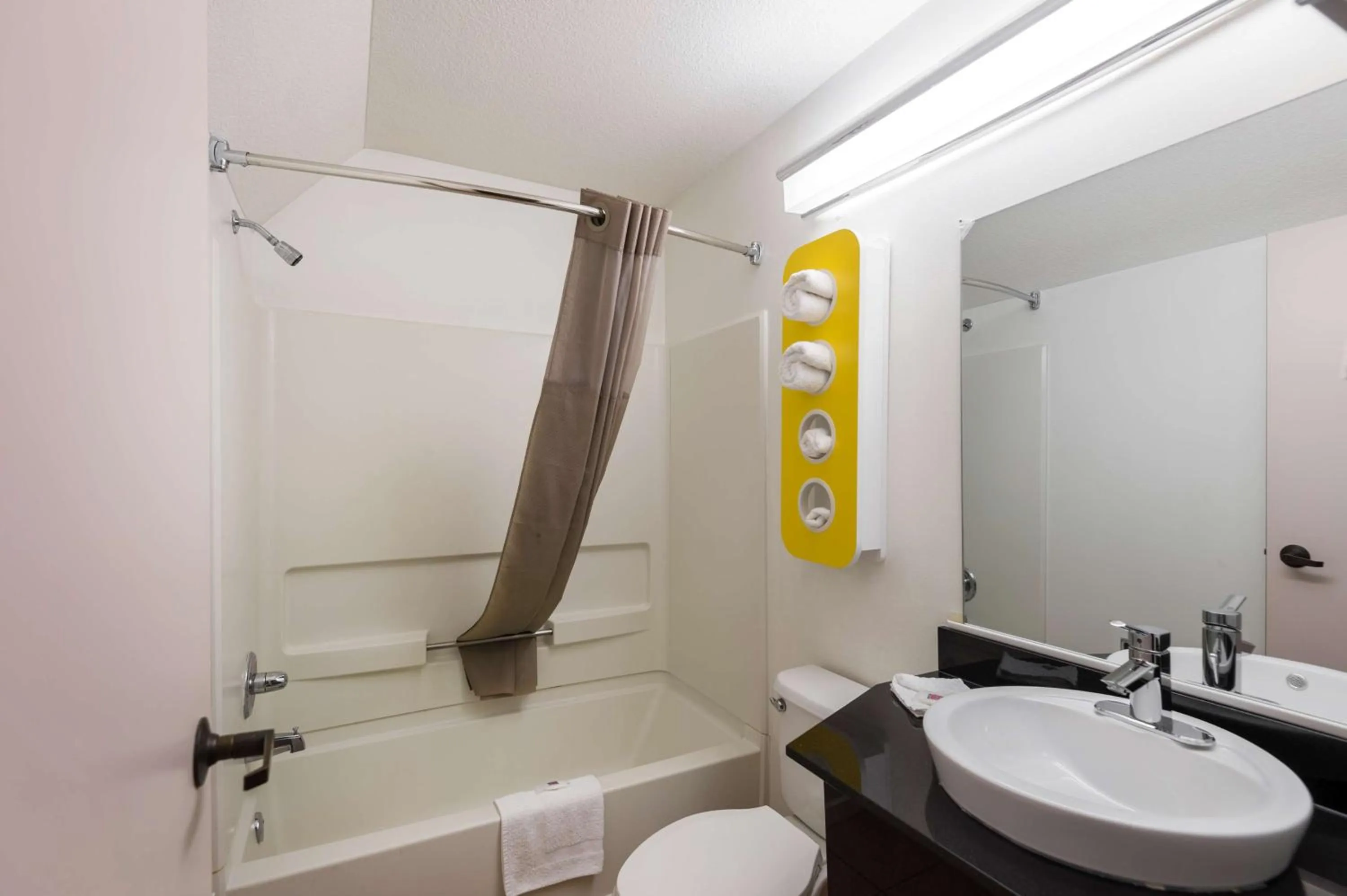 Bathroom in Motel 6-Olathe, KS