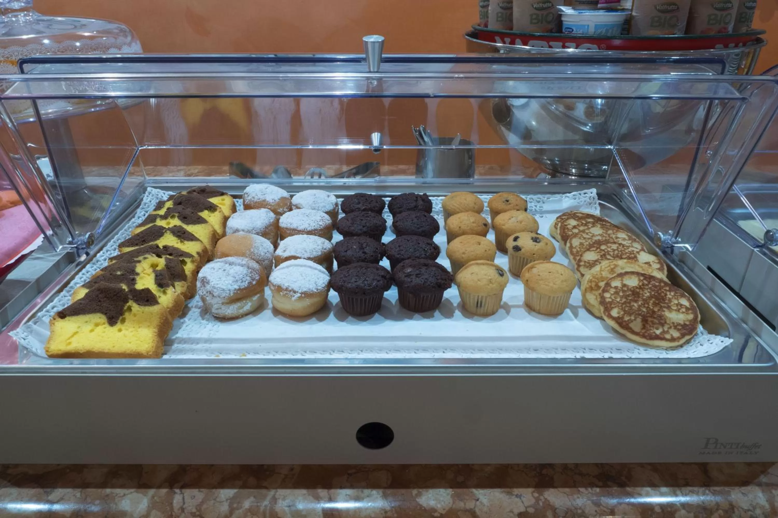 Continental breakfast in Hotel Imperiale & SPA