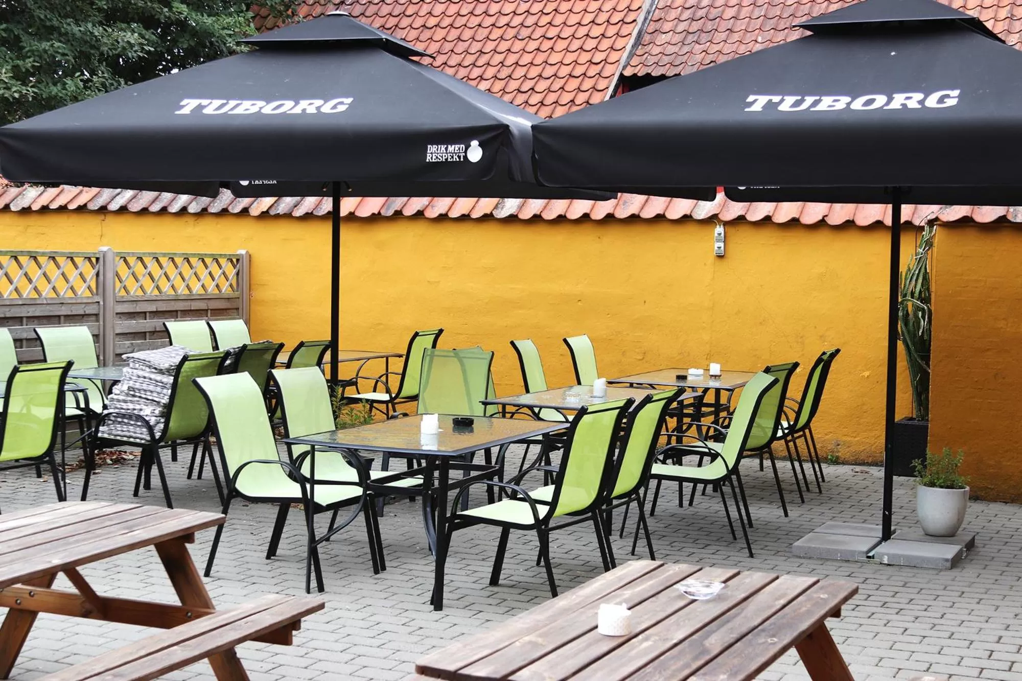 Balcony/Terrace, Restaurant/Places to Eat in Kanns Hotel