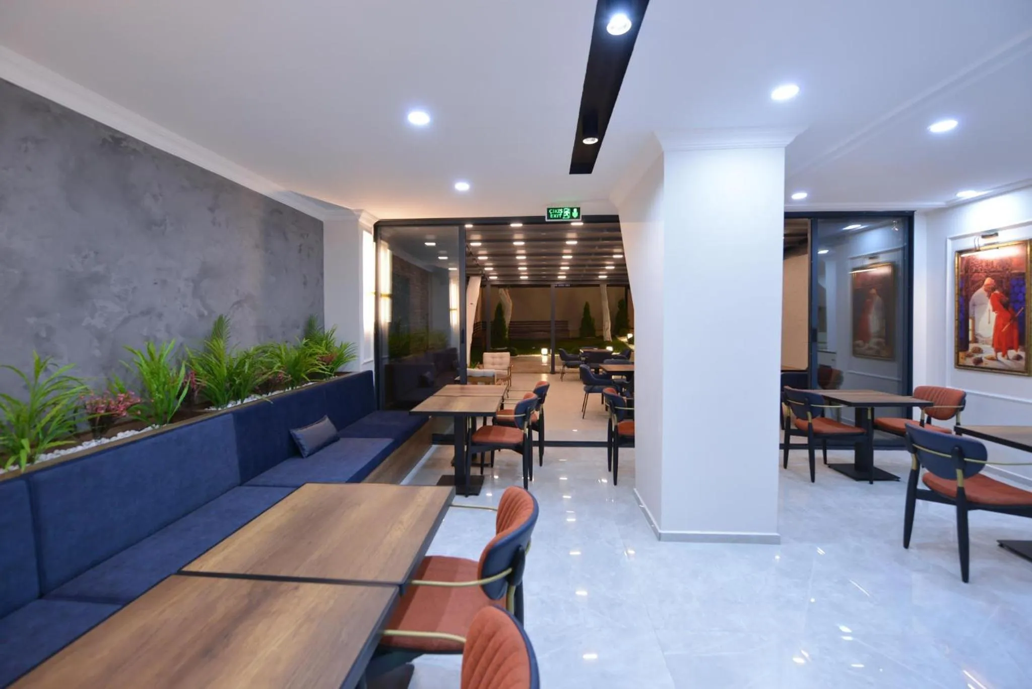 Restaurant/places to eat in İSTPORT GARDEN HOTELS