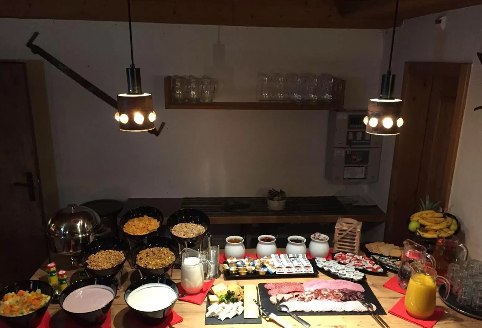 Food and drinks in Ambiente Mountain Style