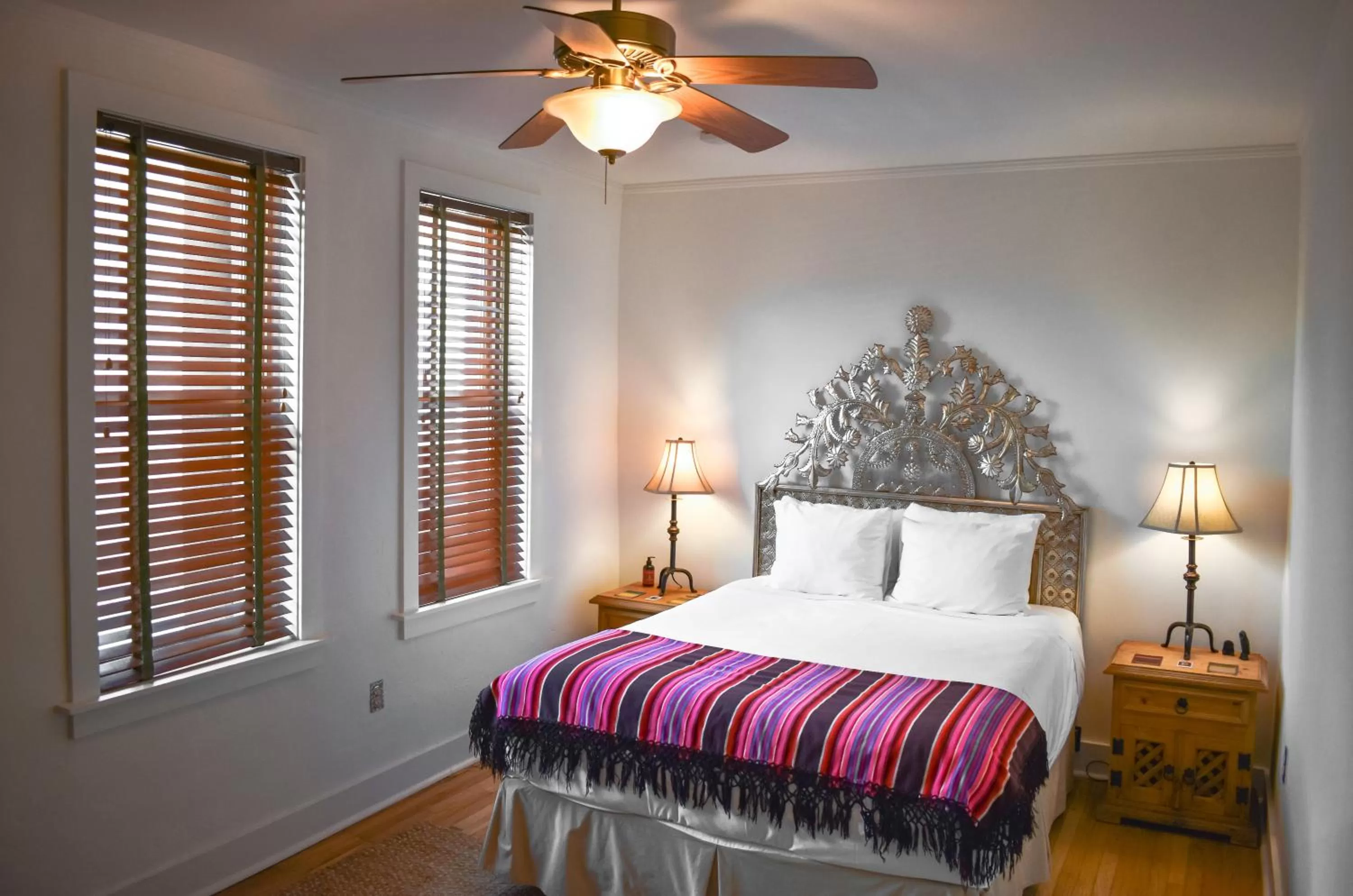 Bedroom, Bed in The Parador