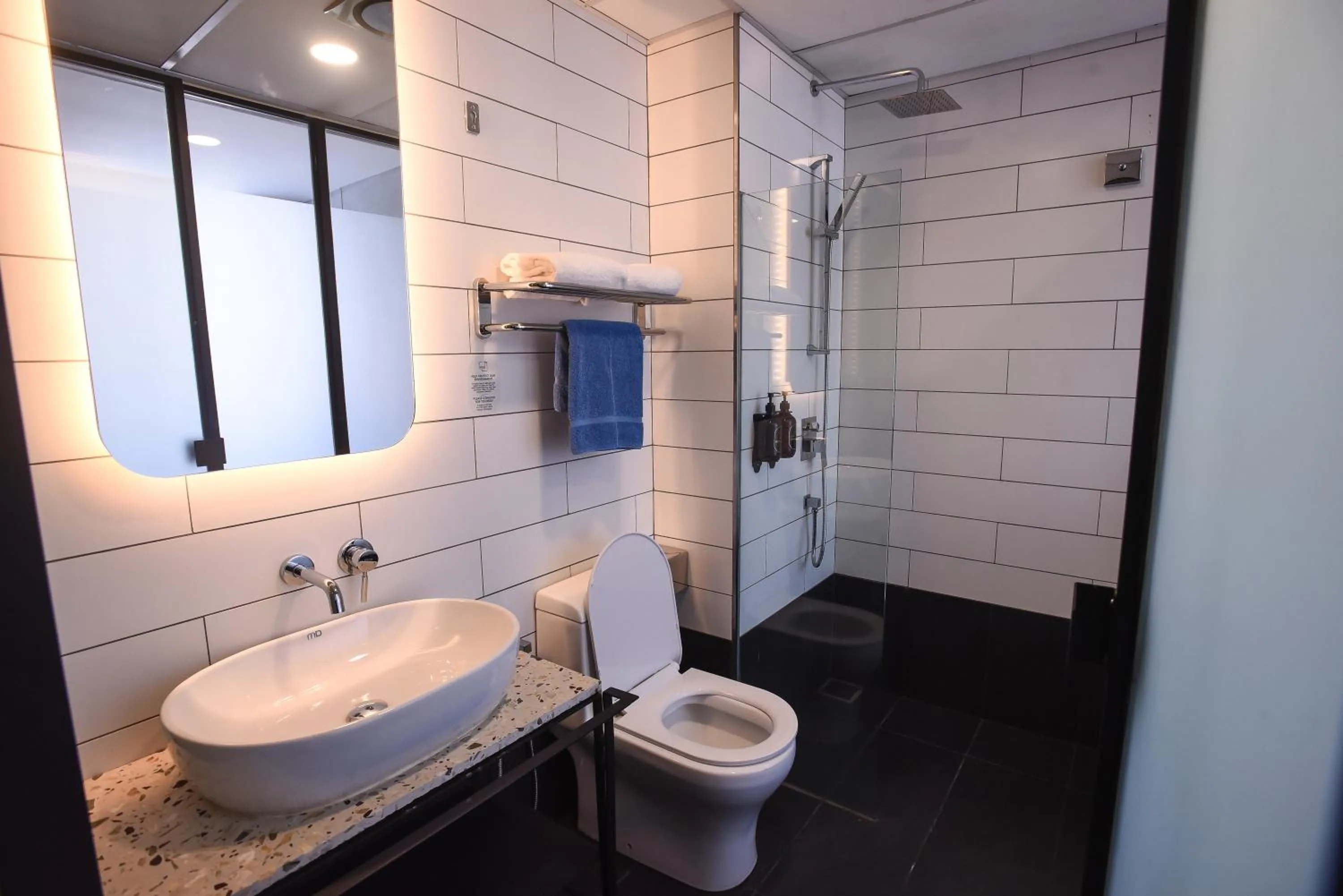 Bathroom in Ceria Hotel