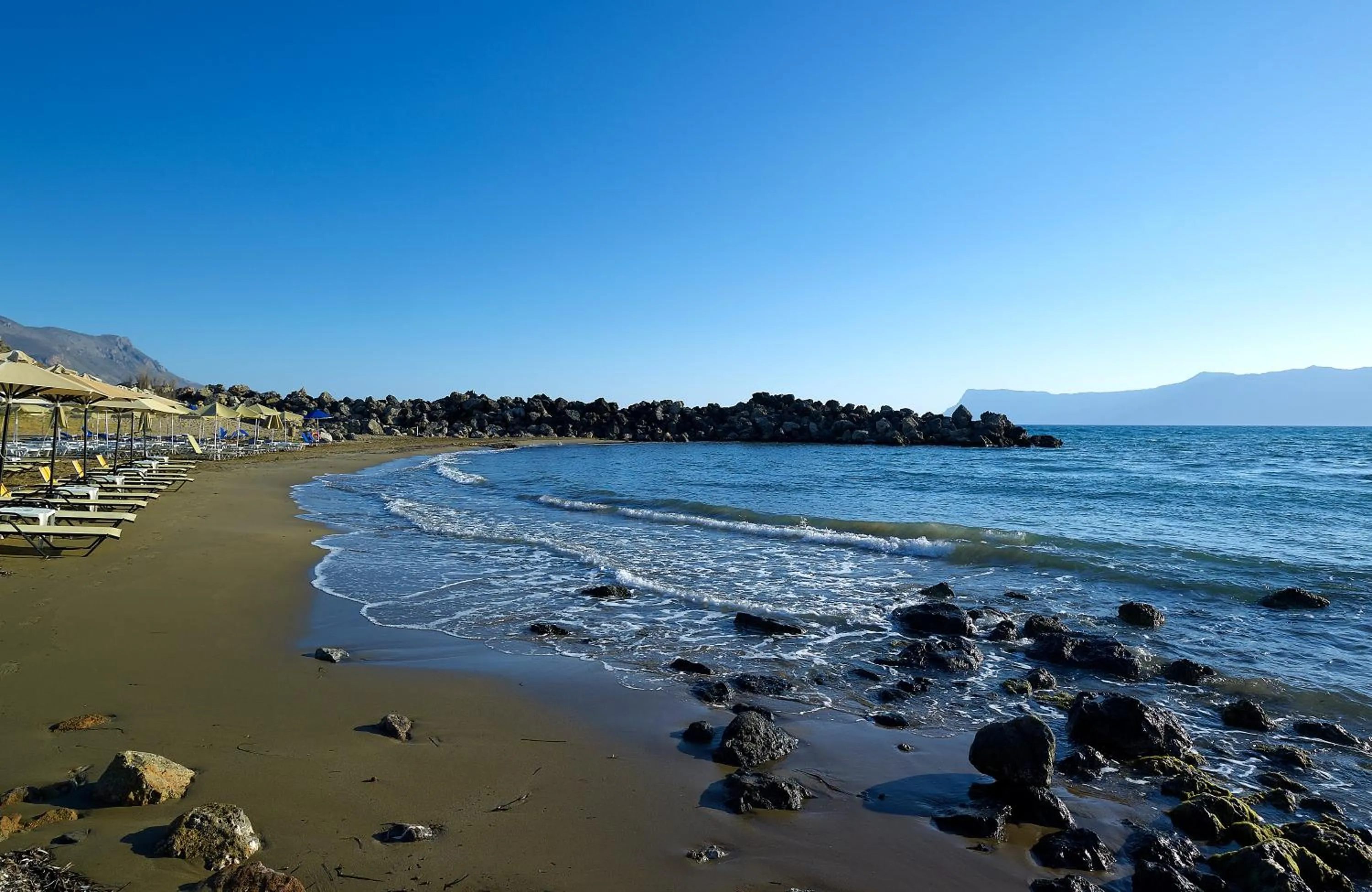 Beach in Molos Bay Hotel
