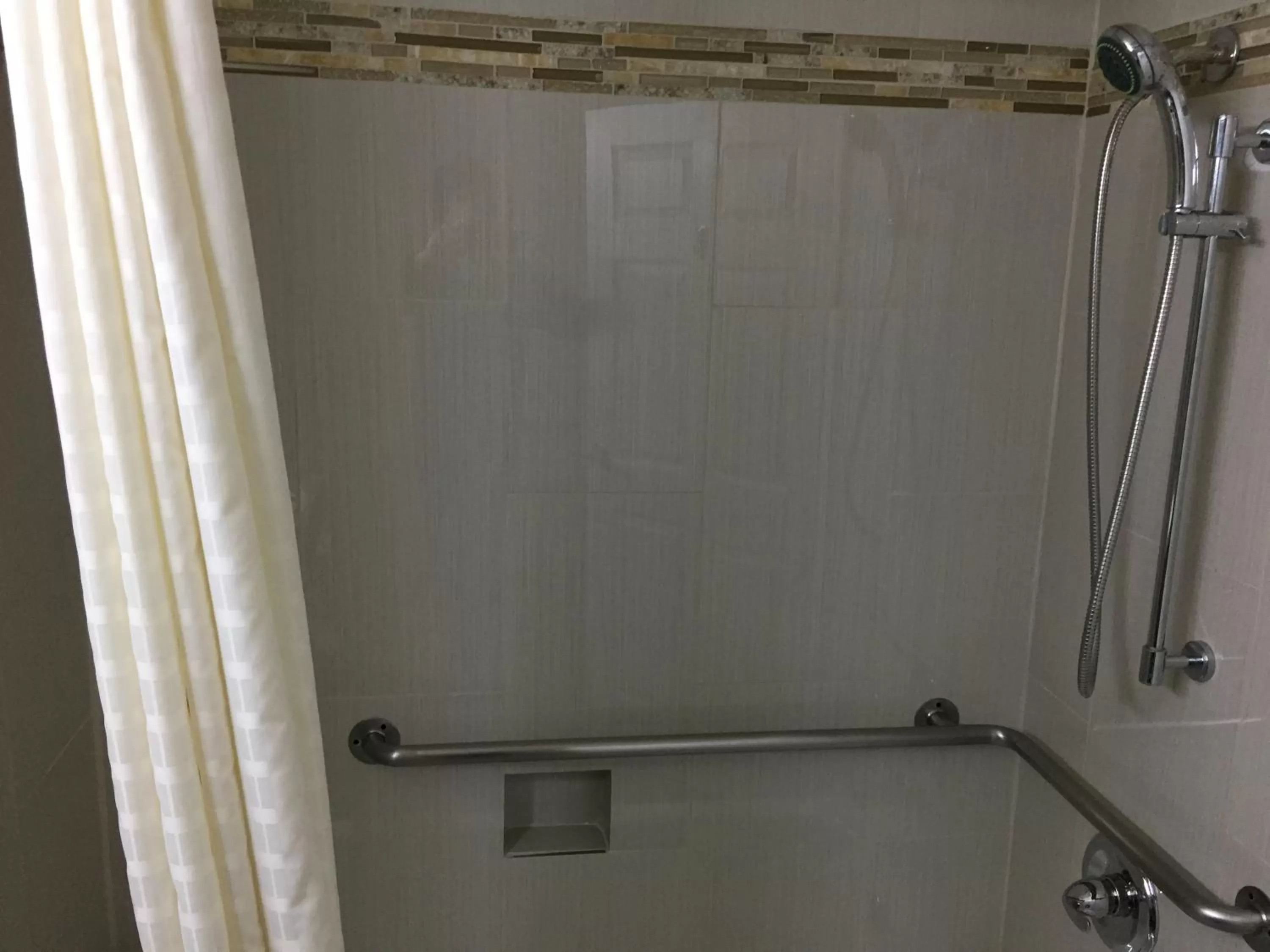 Shower in Continental Lodge