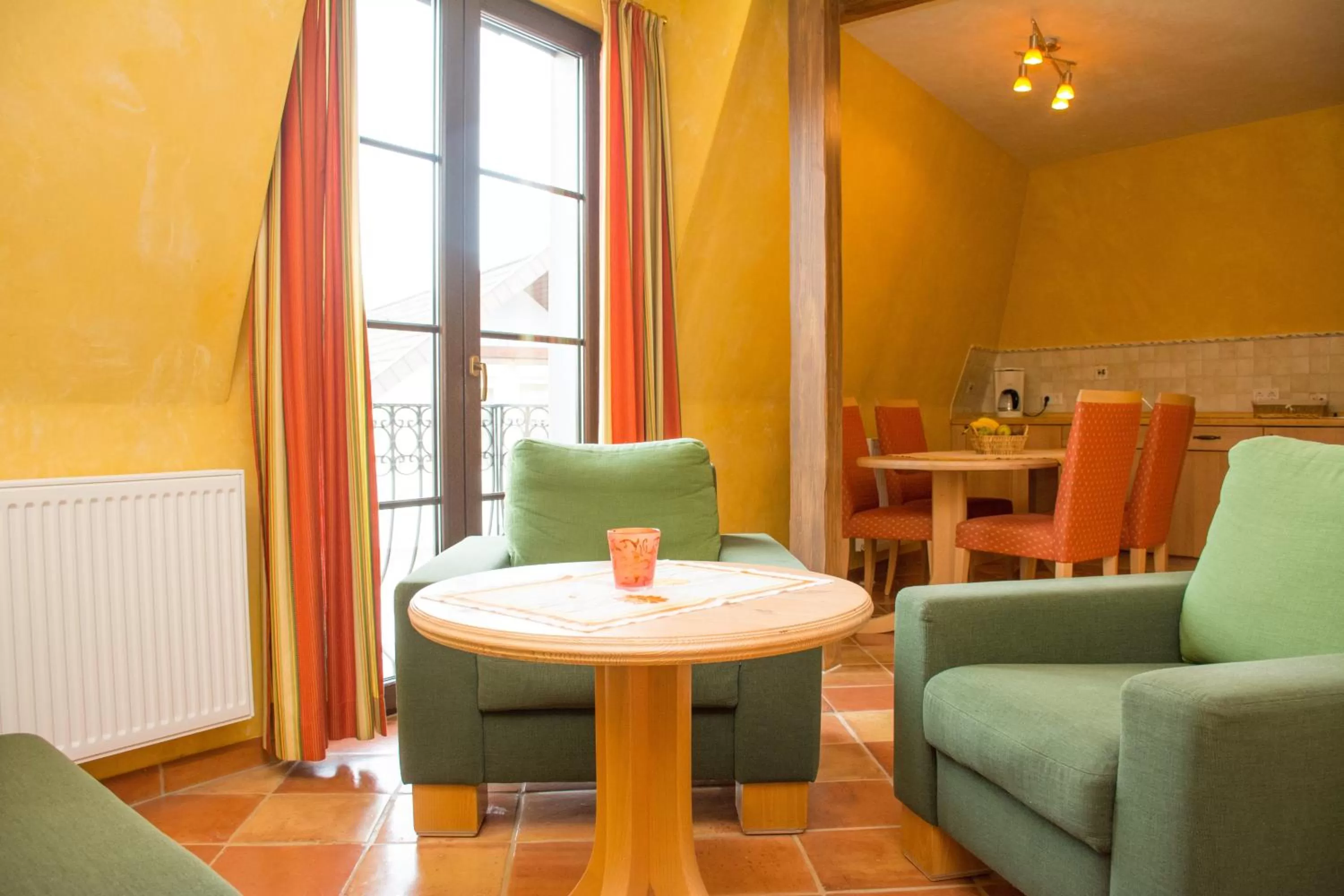 Living room in Hotel Casa Rustica - Eintrittskarten für den Europapark erhalten Sie garantiert über uns!