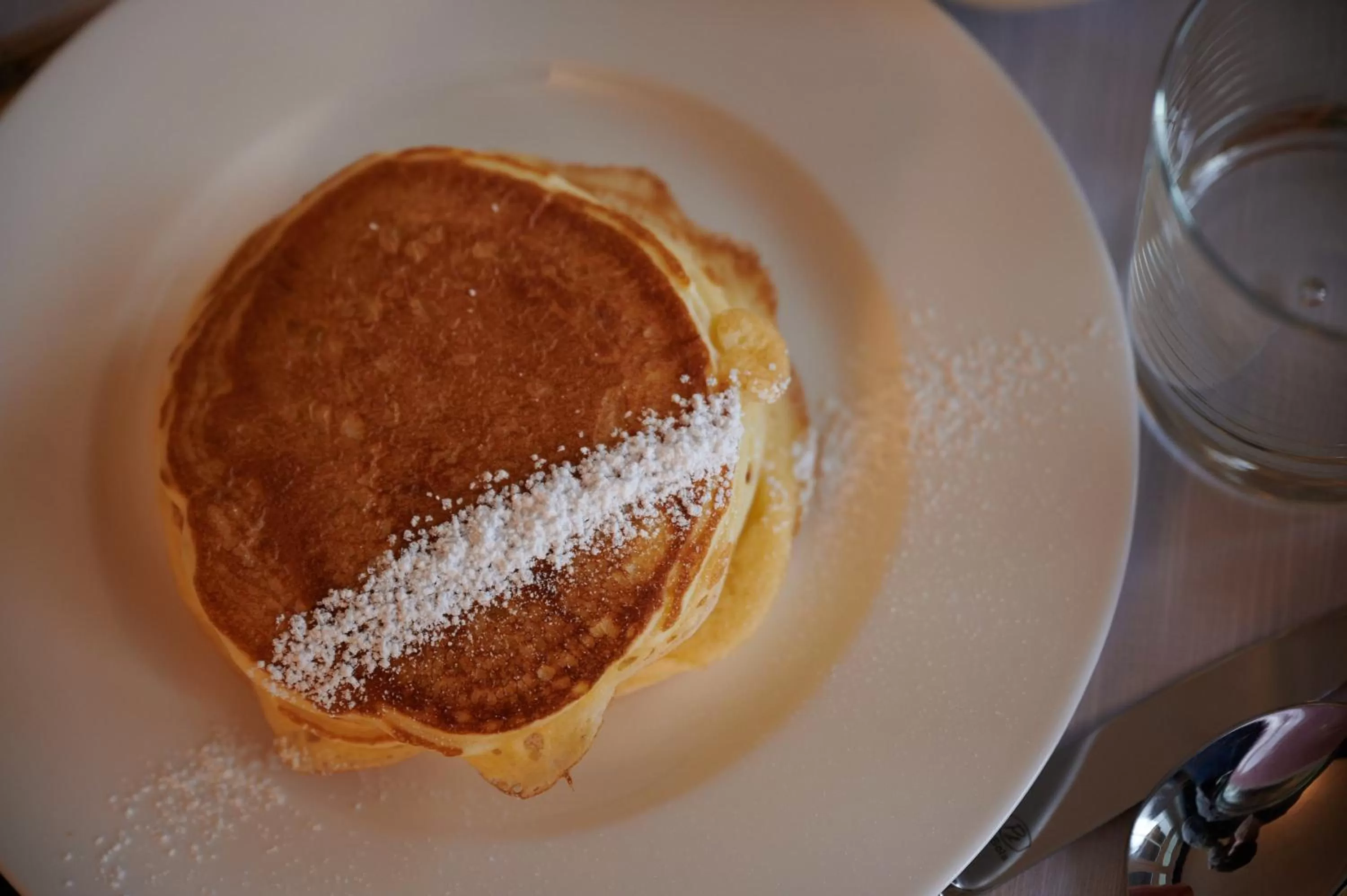 Breakfast in Villars Palace