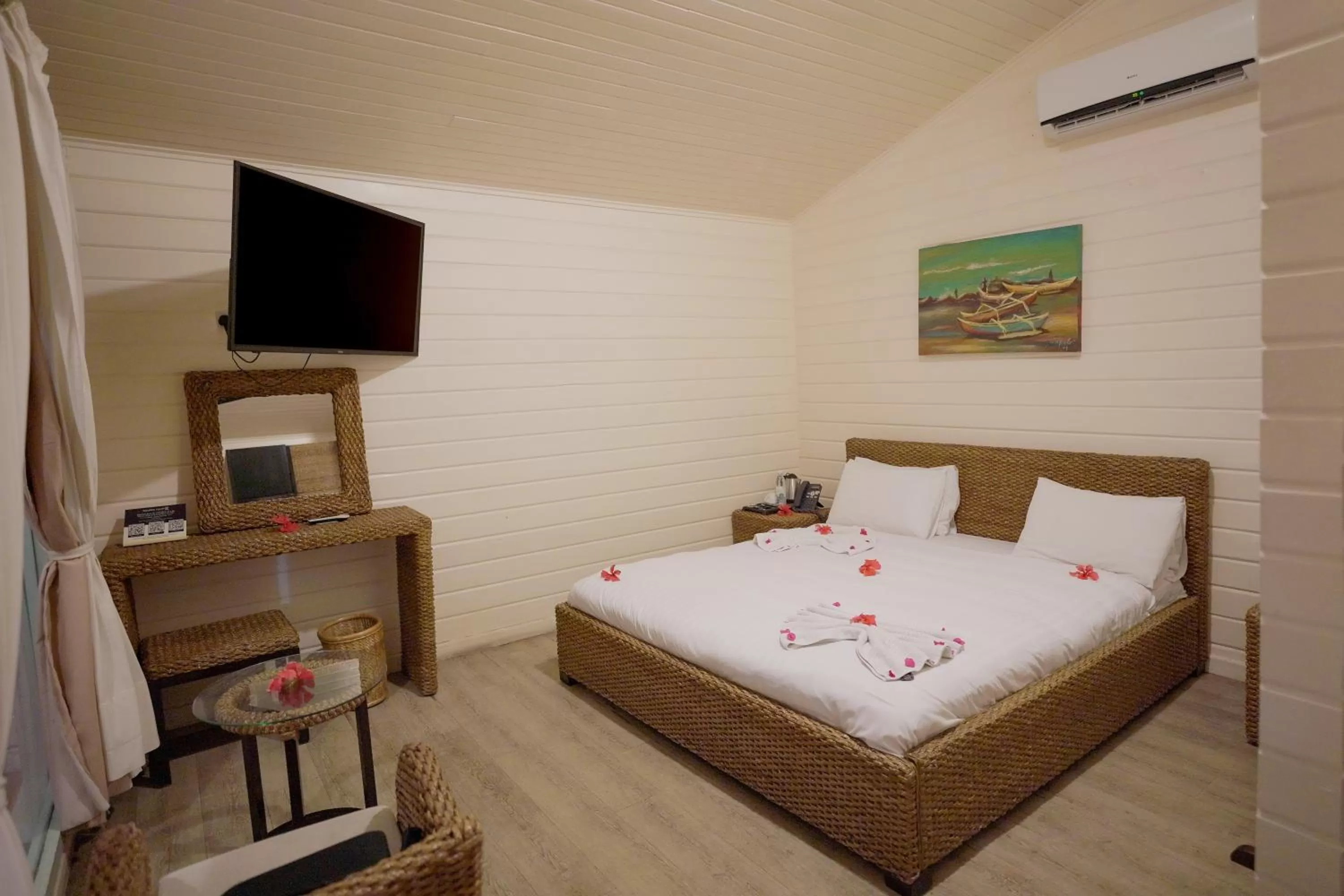 Bed in Golden Tulip Grande Comore Moroni Resort & Spa