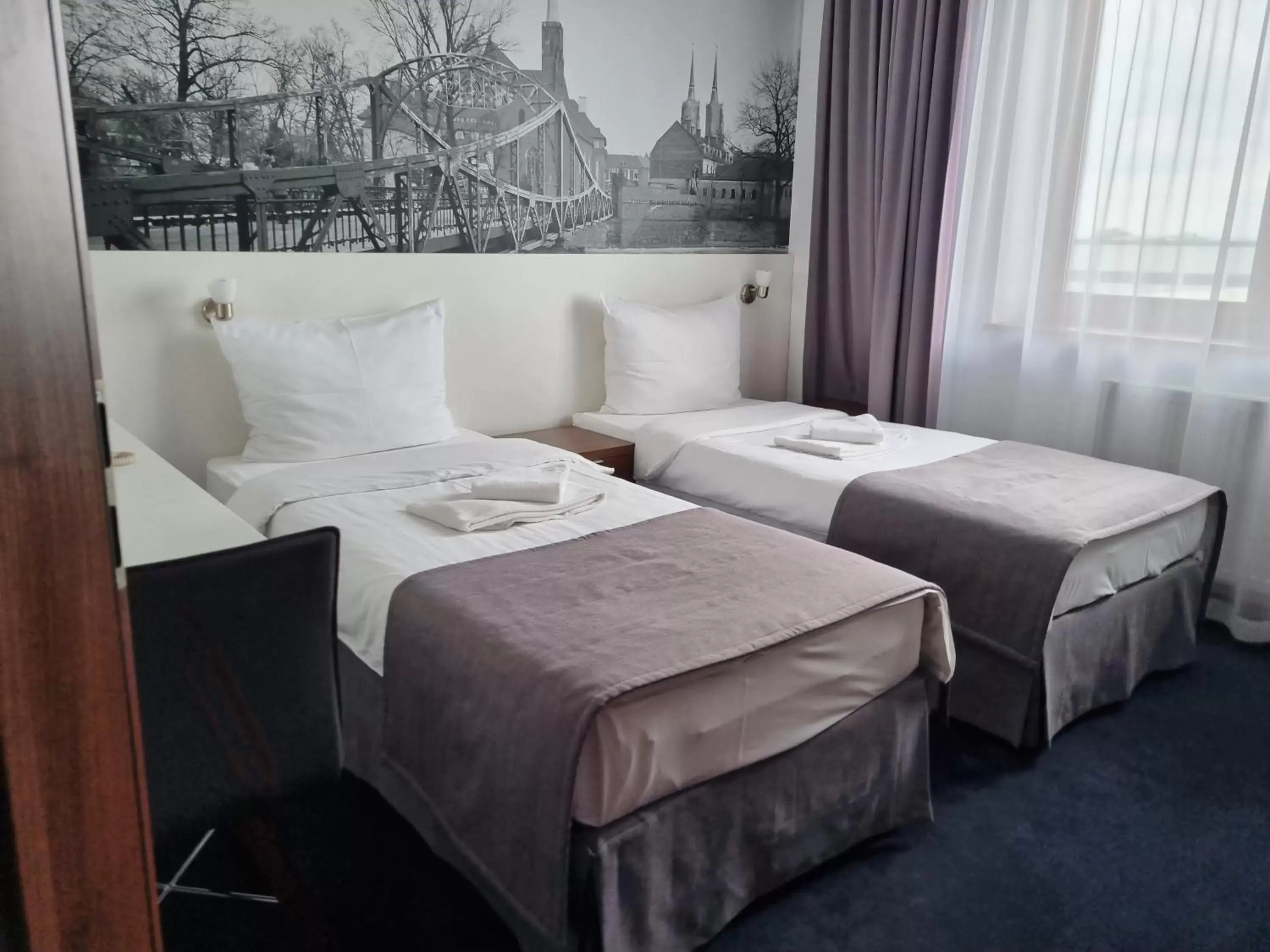 Junior Suite in Terminal Hotel Junior Suite in Terminal Hotel