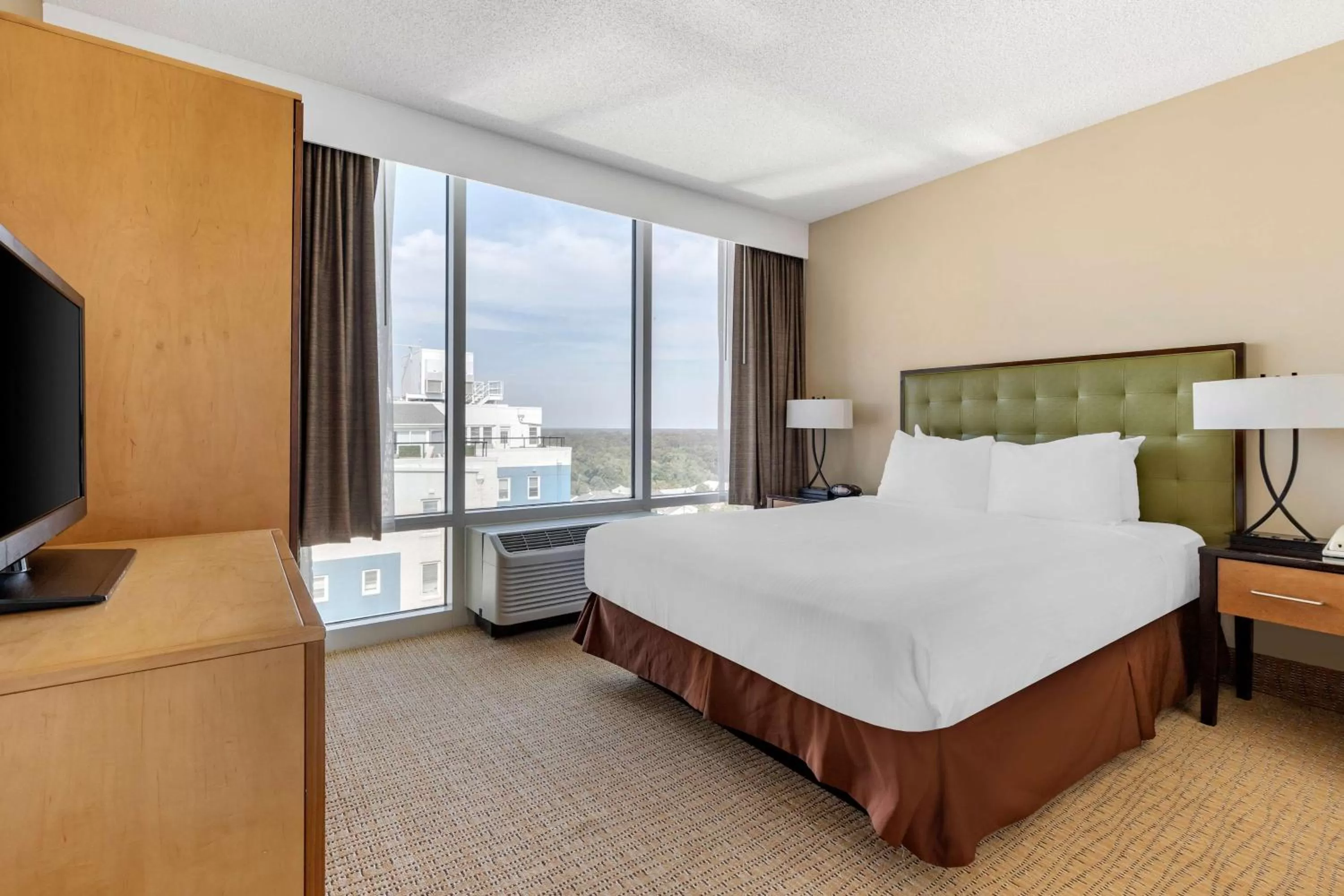 Bed in Hilton Vacation Club Ocean Beach Club Virginia Beach