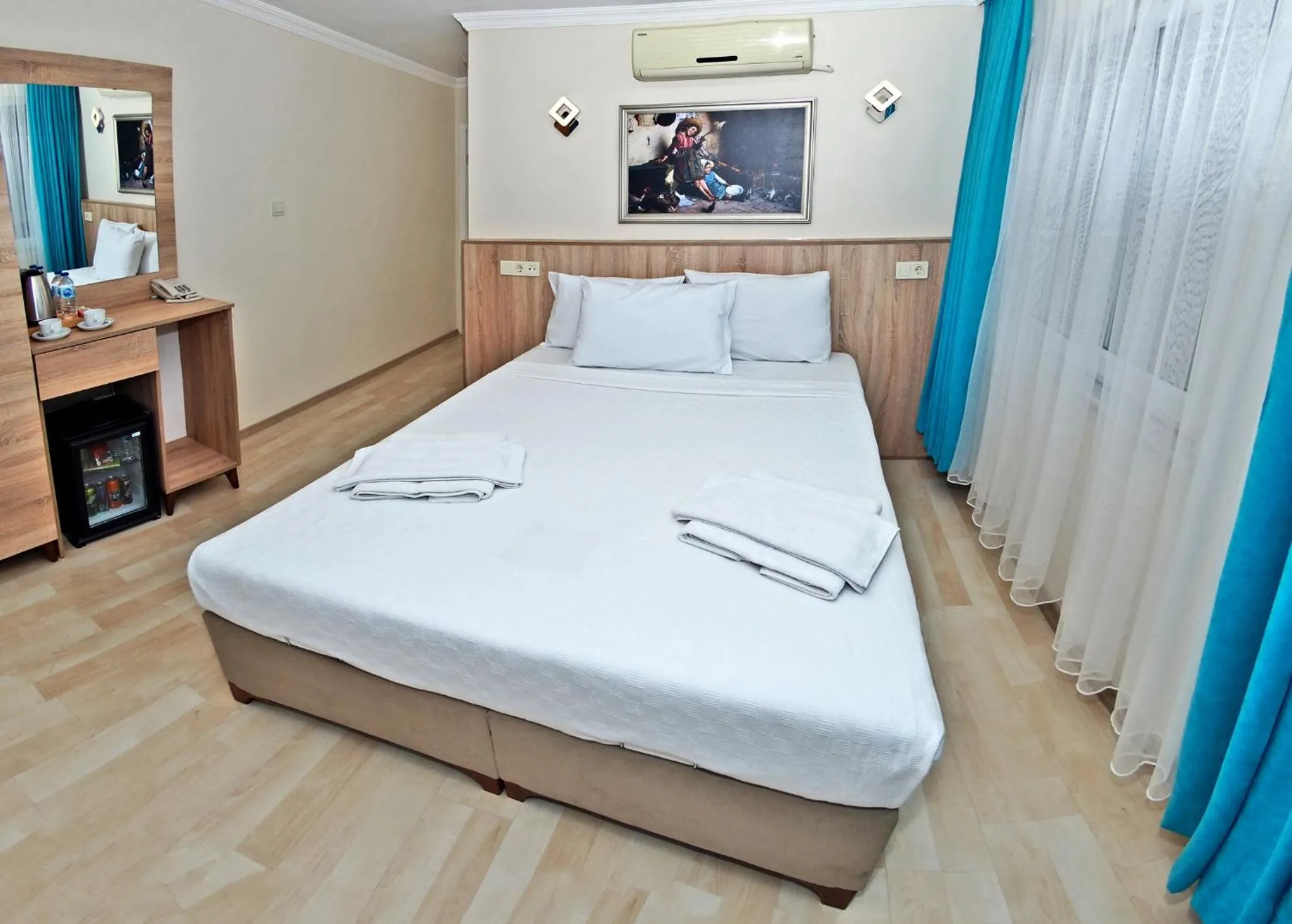 Bed in Le Safran Palace Hotel