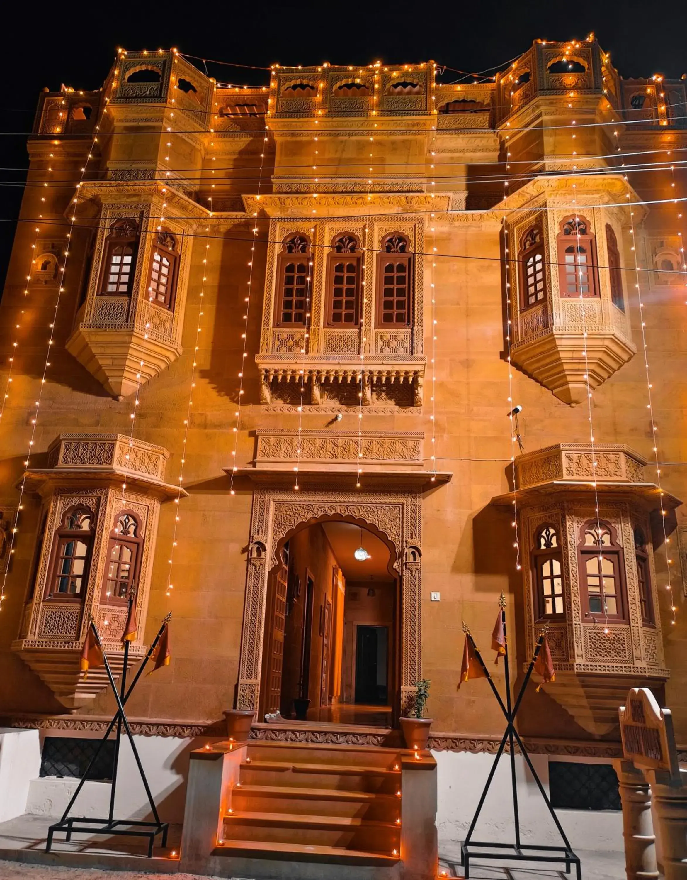 Property Building in Hotel Sanjay Villas Property Building in Hotel Sanjay Villas