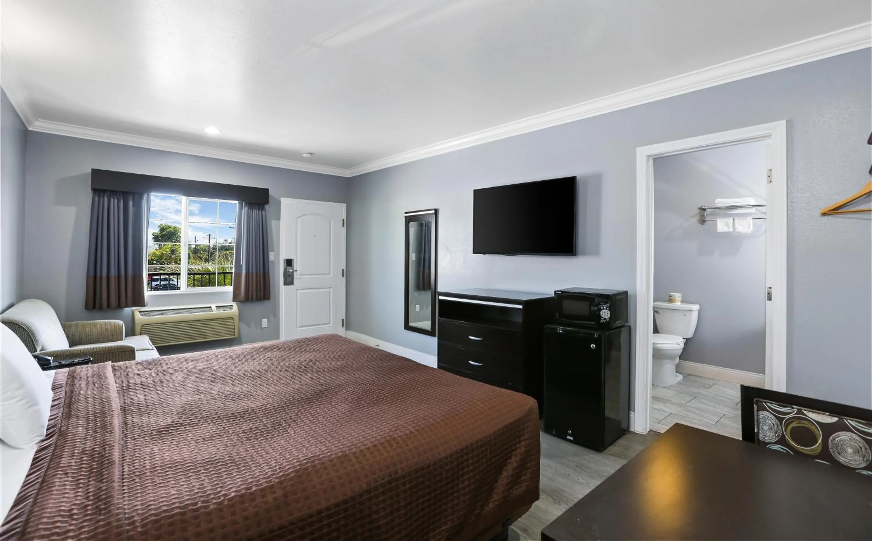 Bed in 3rd Avenue Inn