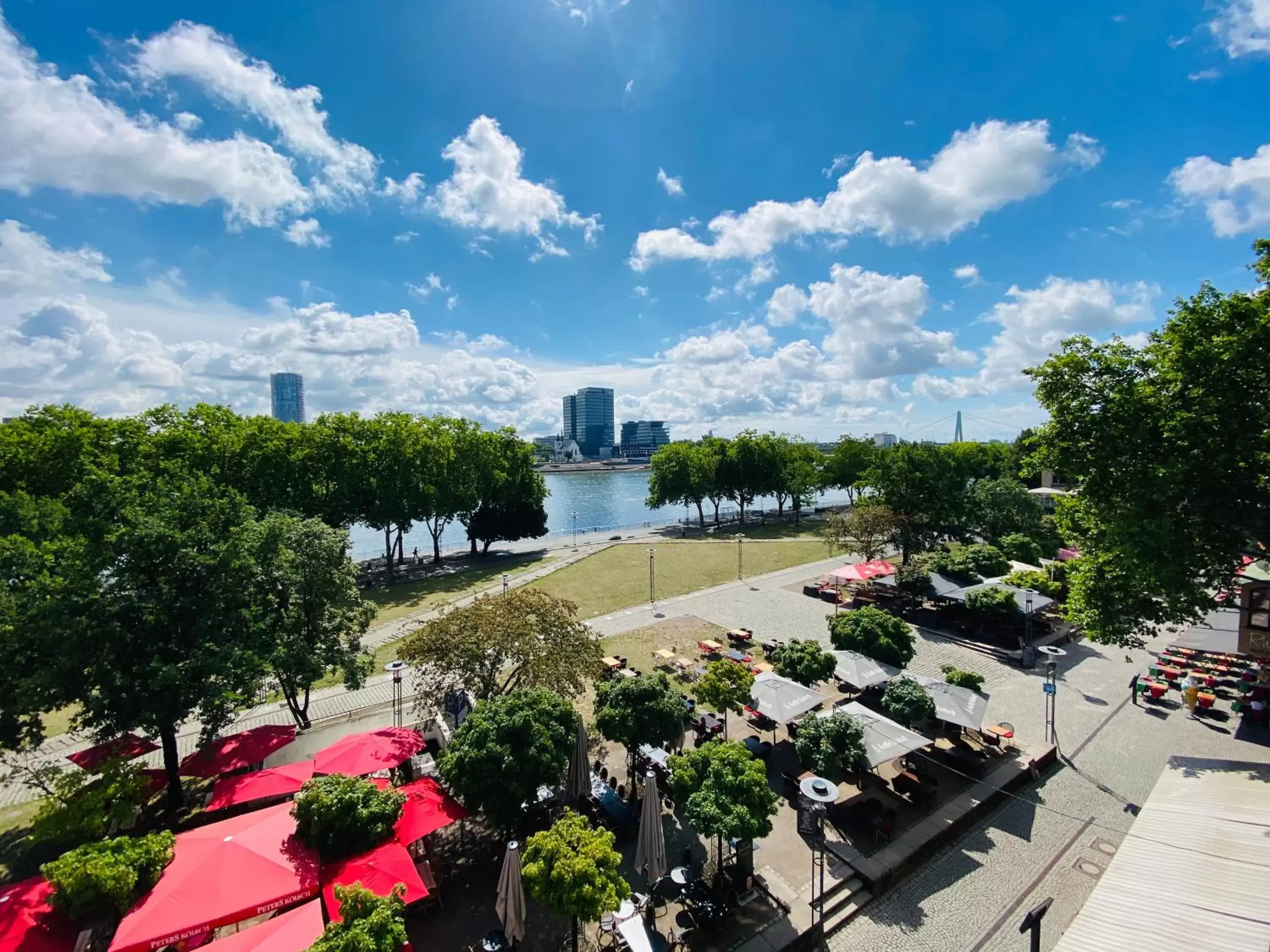 Double Room with River View - single occupancy in Hotel Drei Kronen Double Room with River View - single occupancy in Hotel Drei Kronen