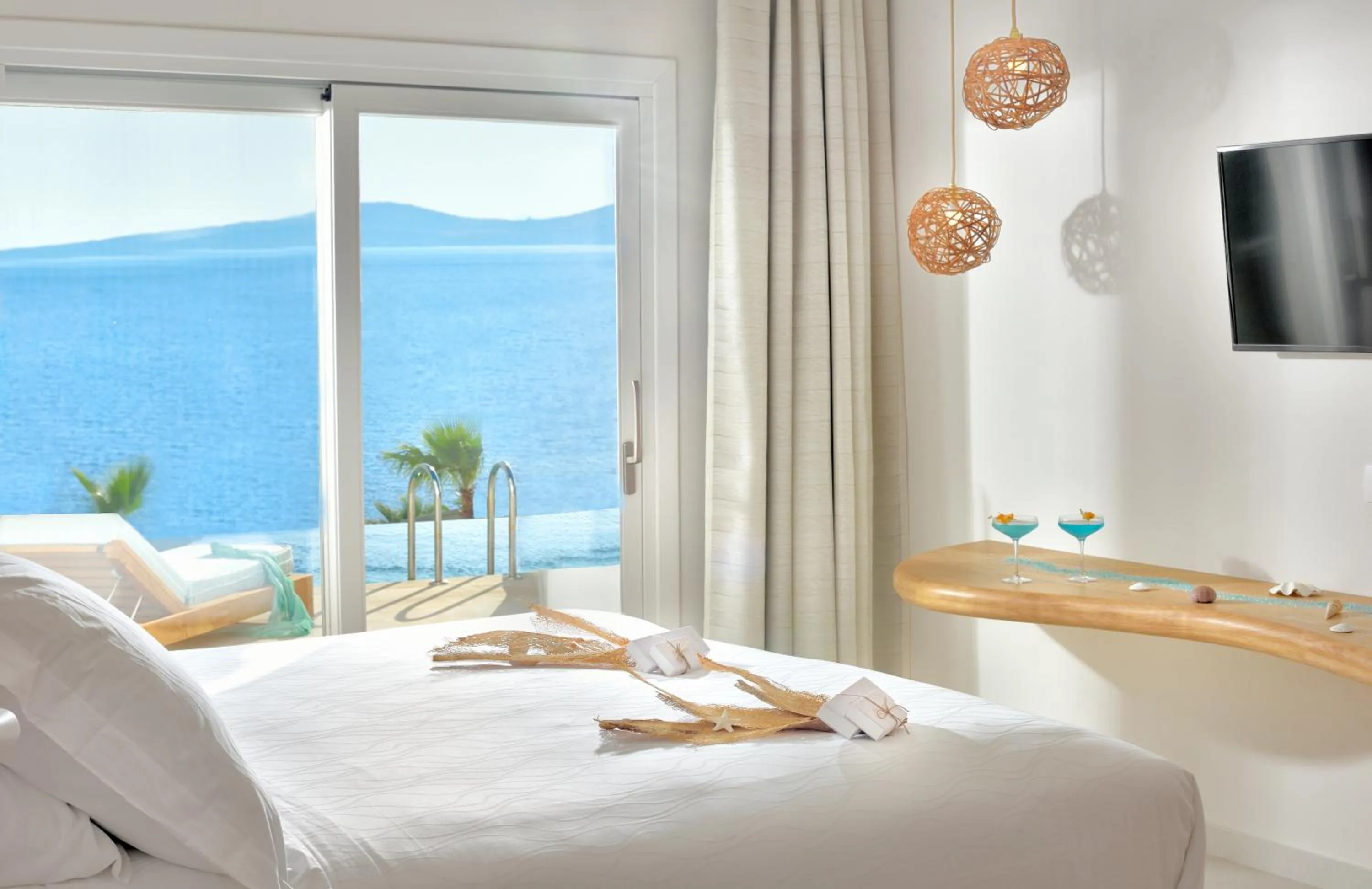 Day, Bed in Anax Resort and Spa