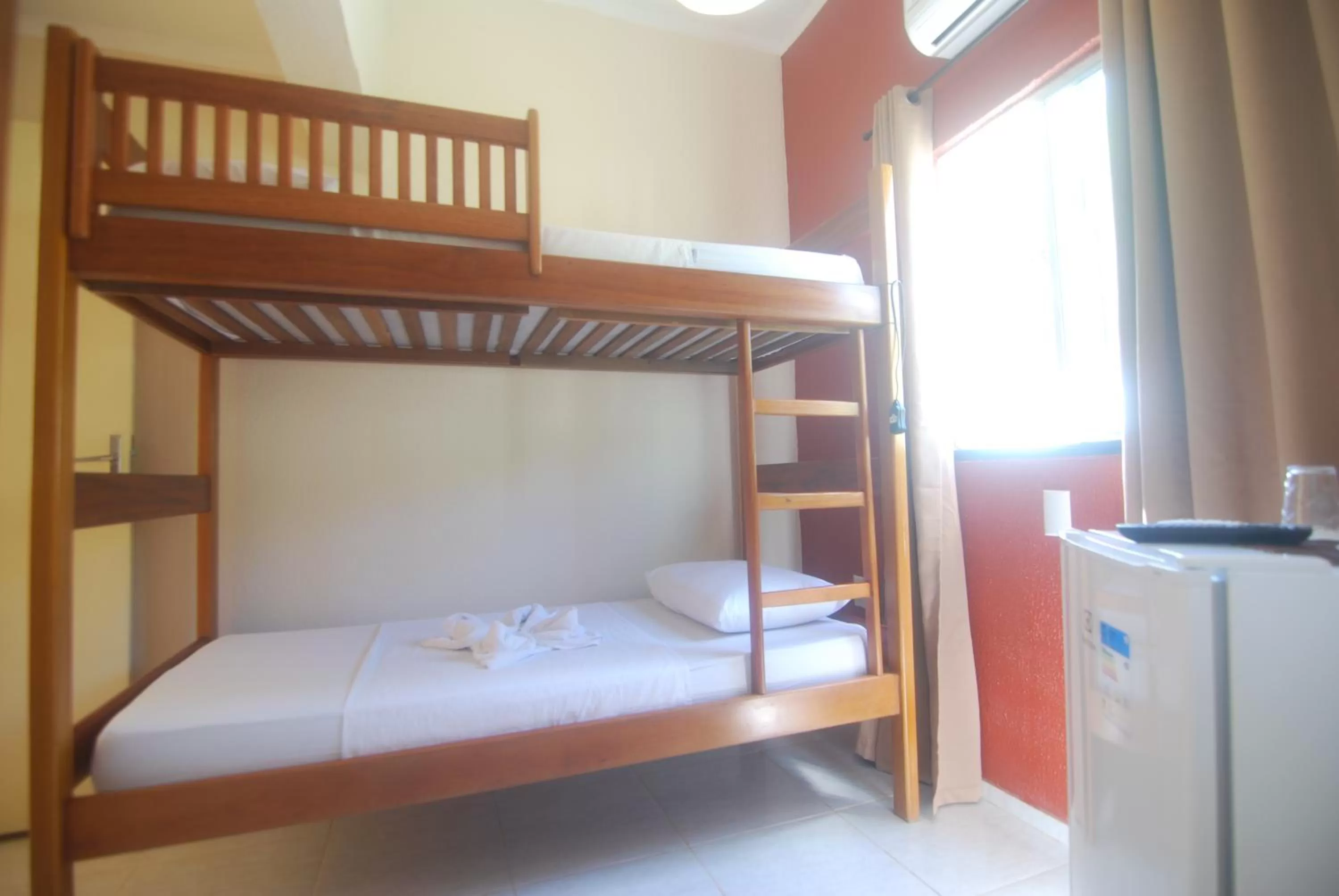 Bedroom, Bunk Bed in Refúgio Pousada Fortaleza