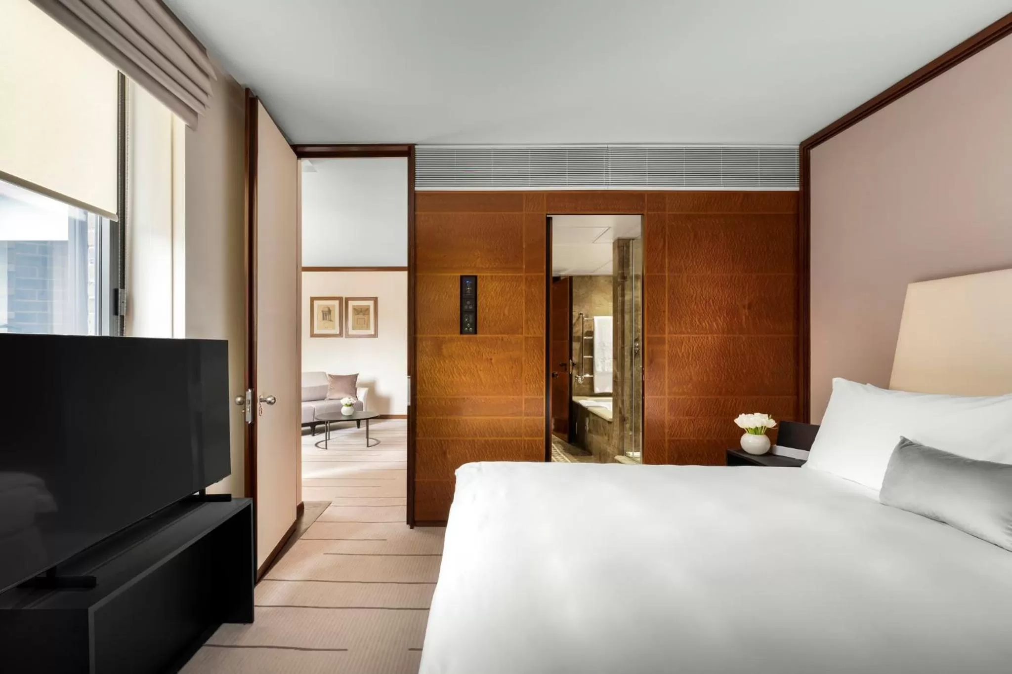 Bedroom, Bed in COMO The Halkin