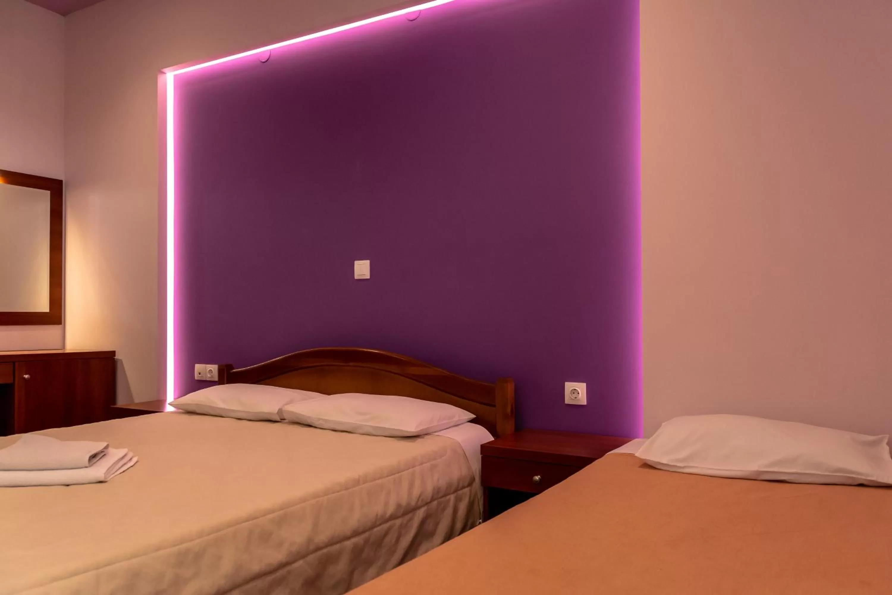 Photo of the whole room, Bed in Telis Hotel