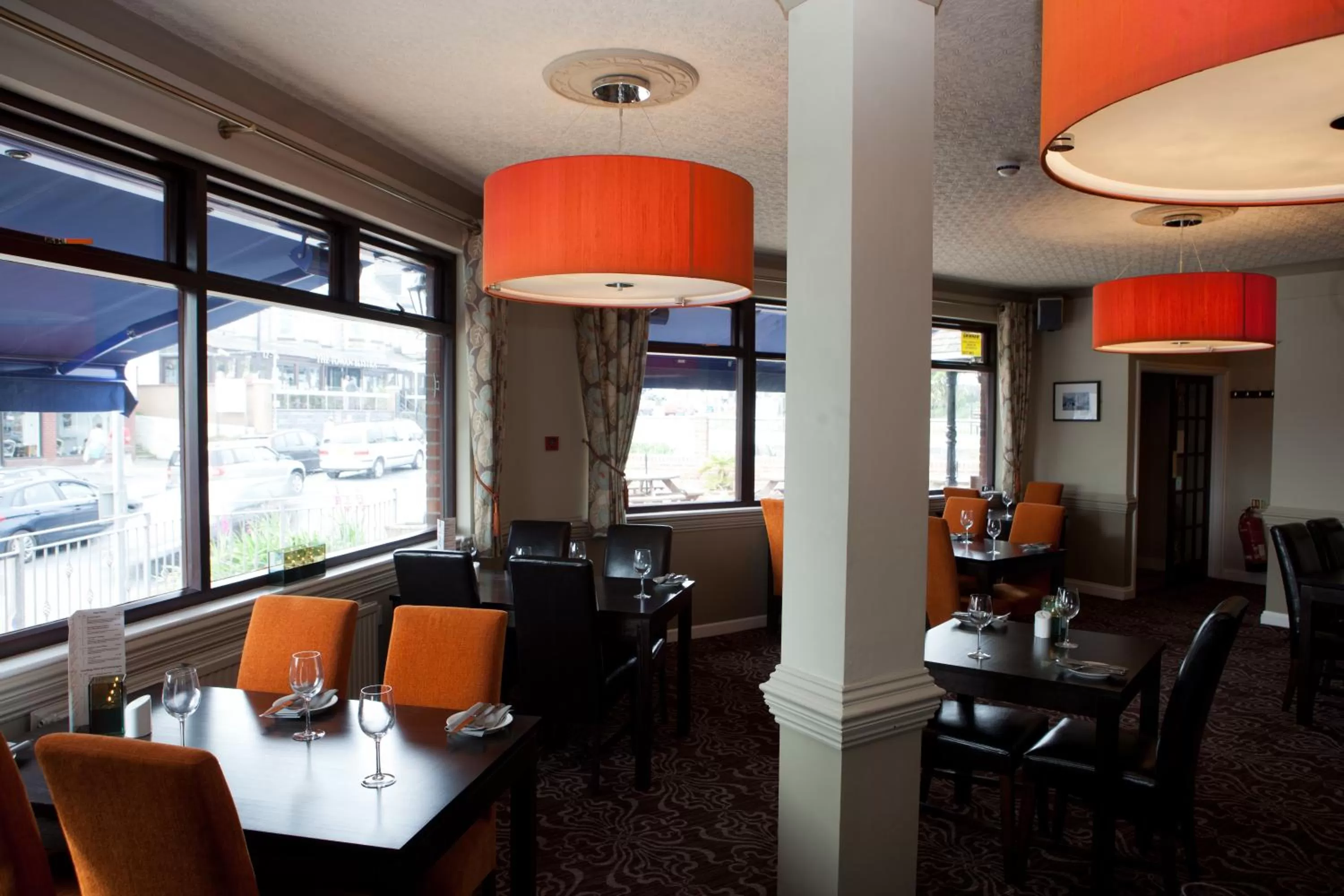 Restaurant/places to eat in Griffin Inn