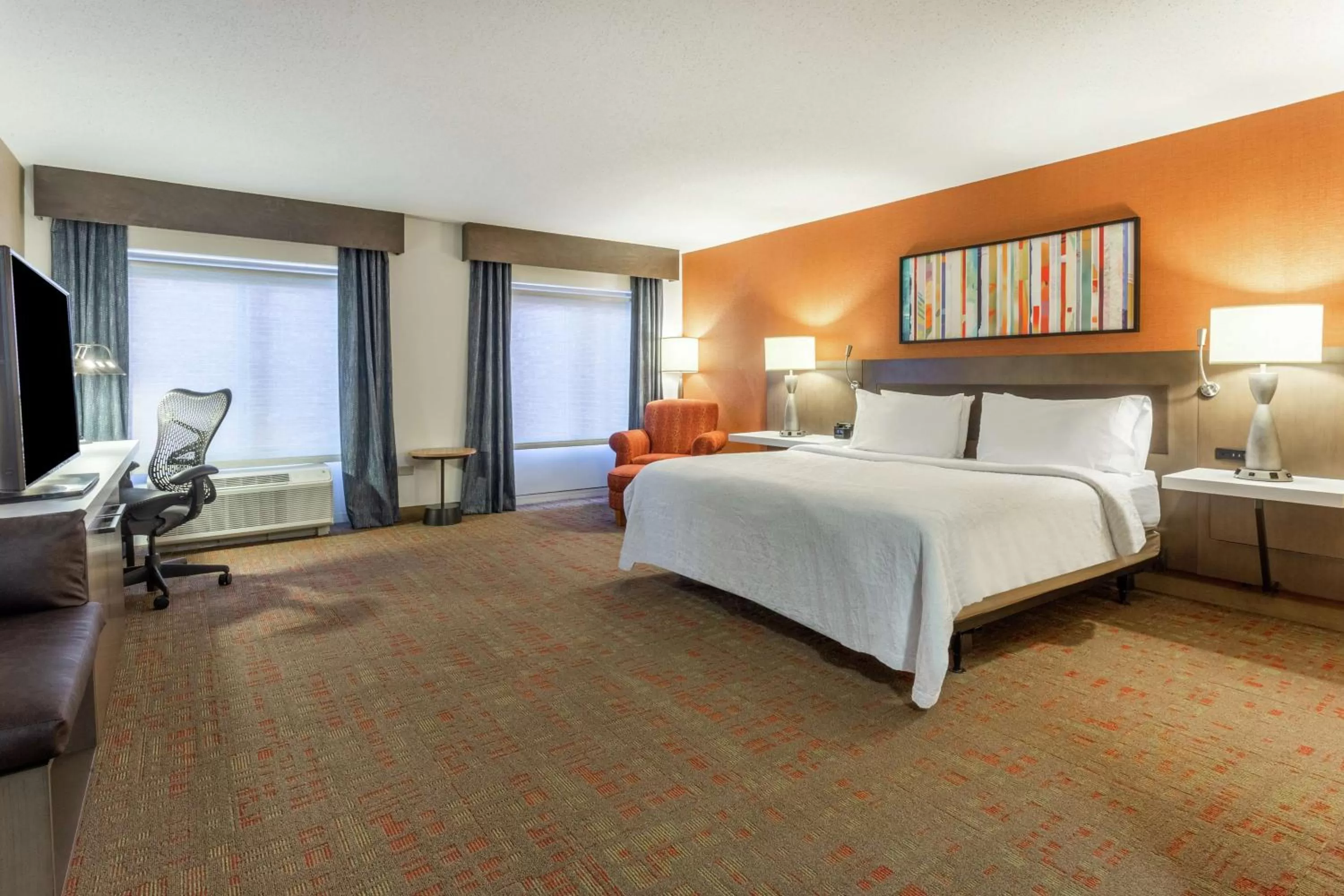 Bedroom, Bed in Hilton Garden Inn Chicago/Tinley Park