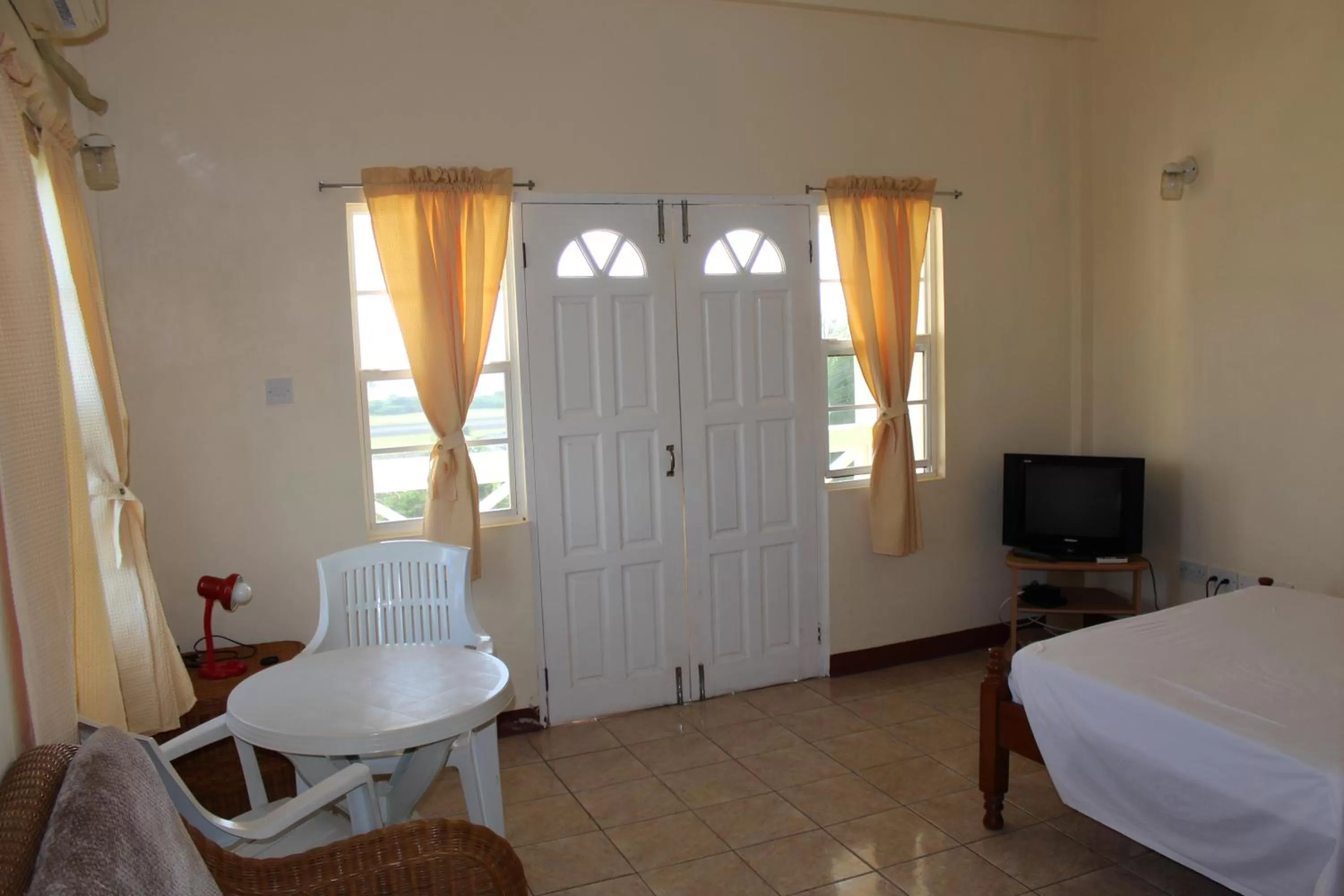 TV/Entertainment Center in The Relax Inn