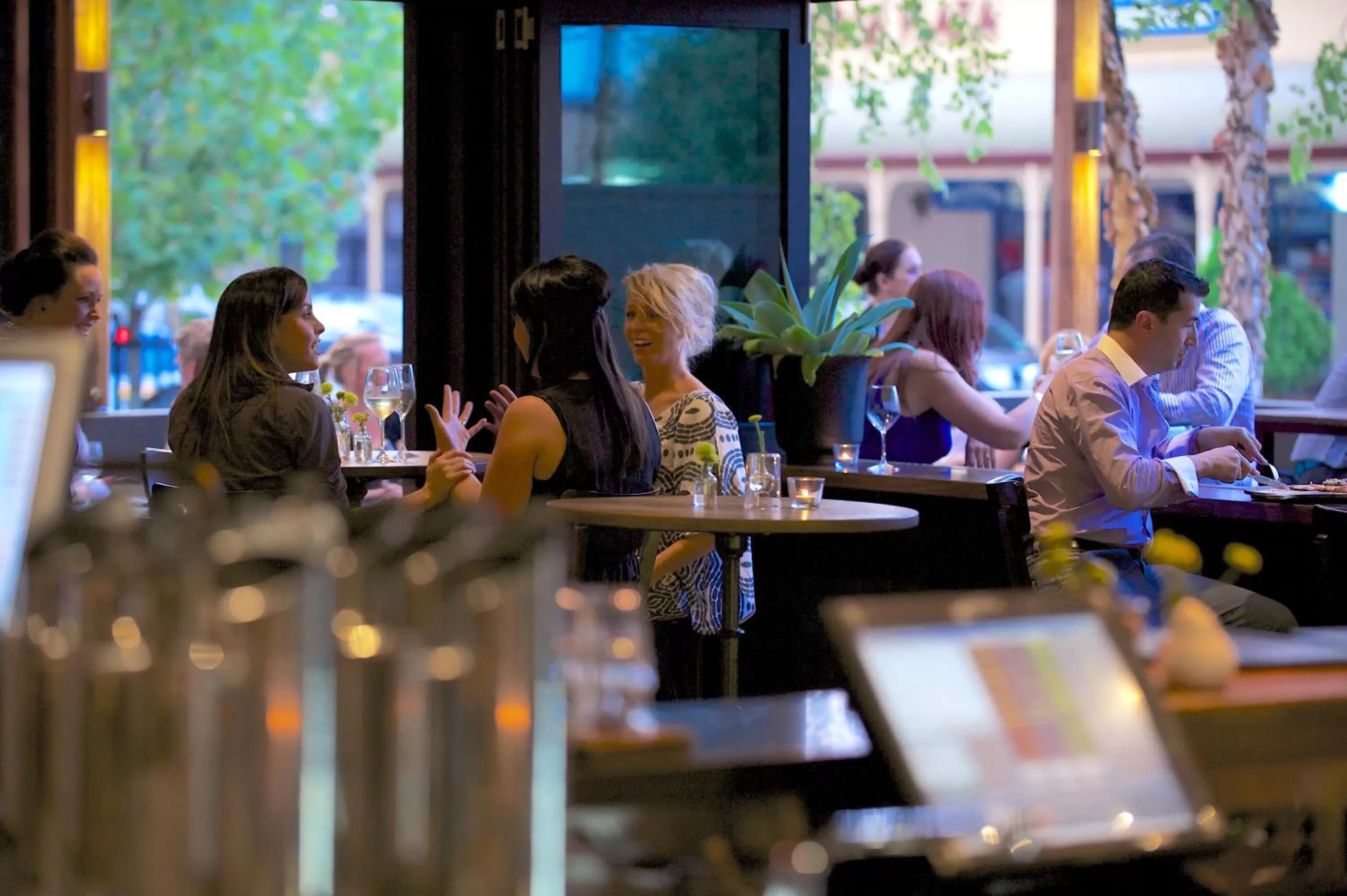 Lounge or bar in Townhouse Hotel