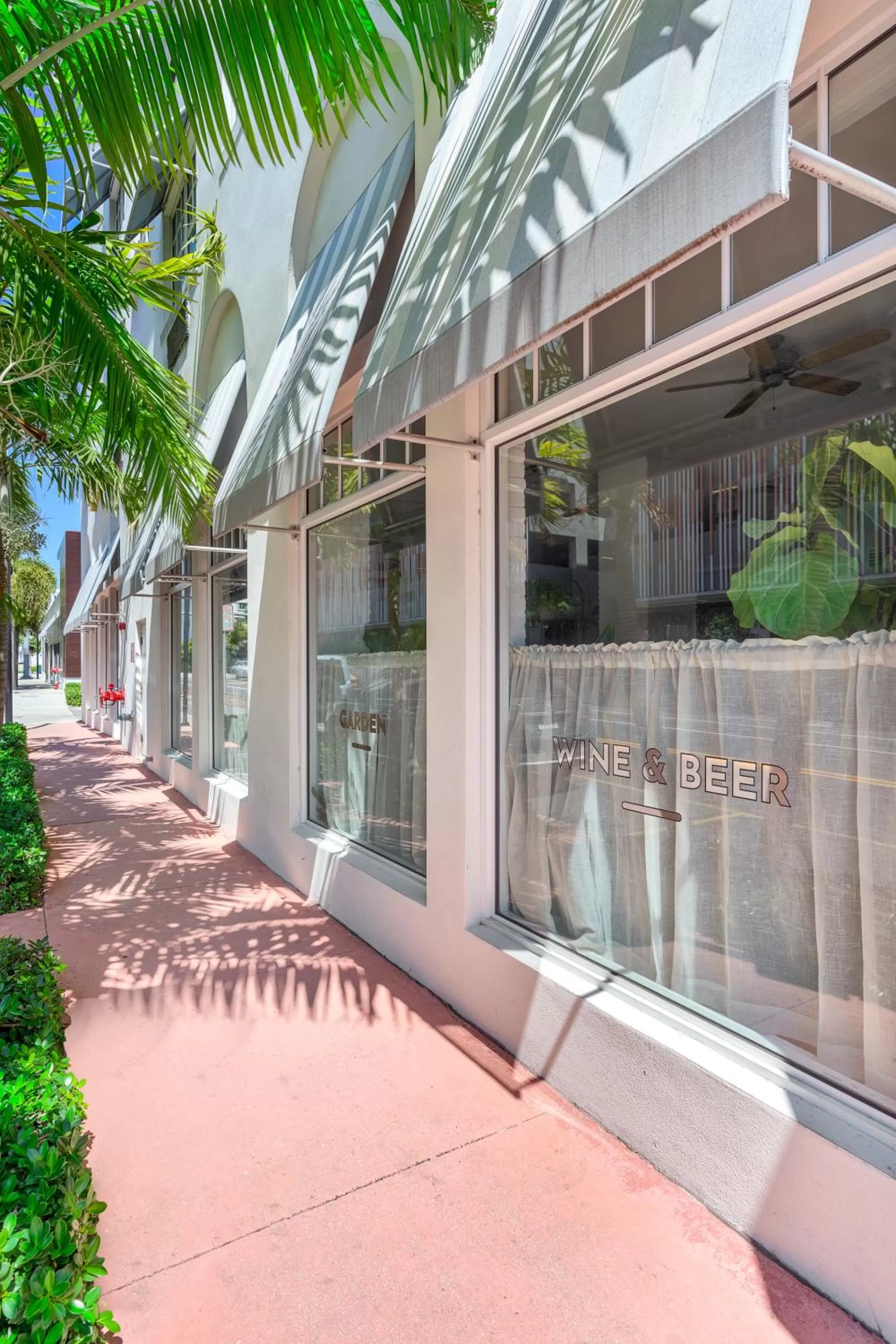 Facade/entrance, Property Building in The Variety by LuxUrban