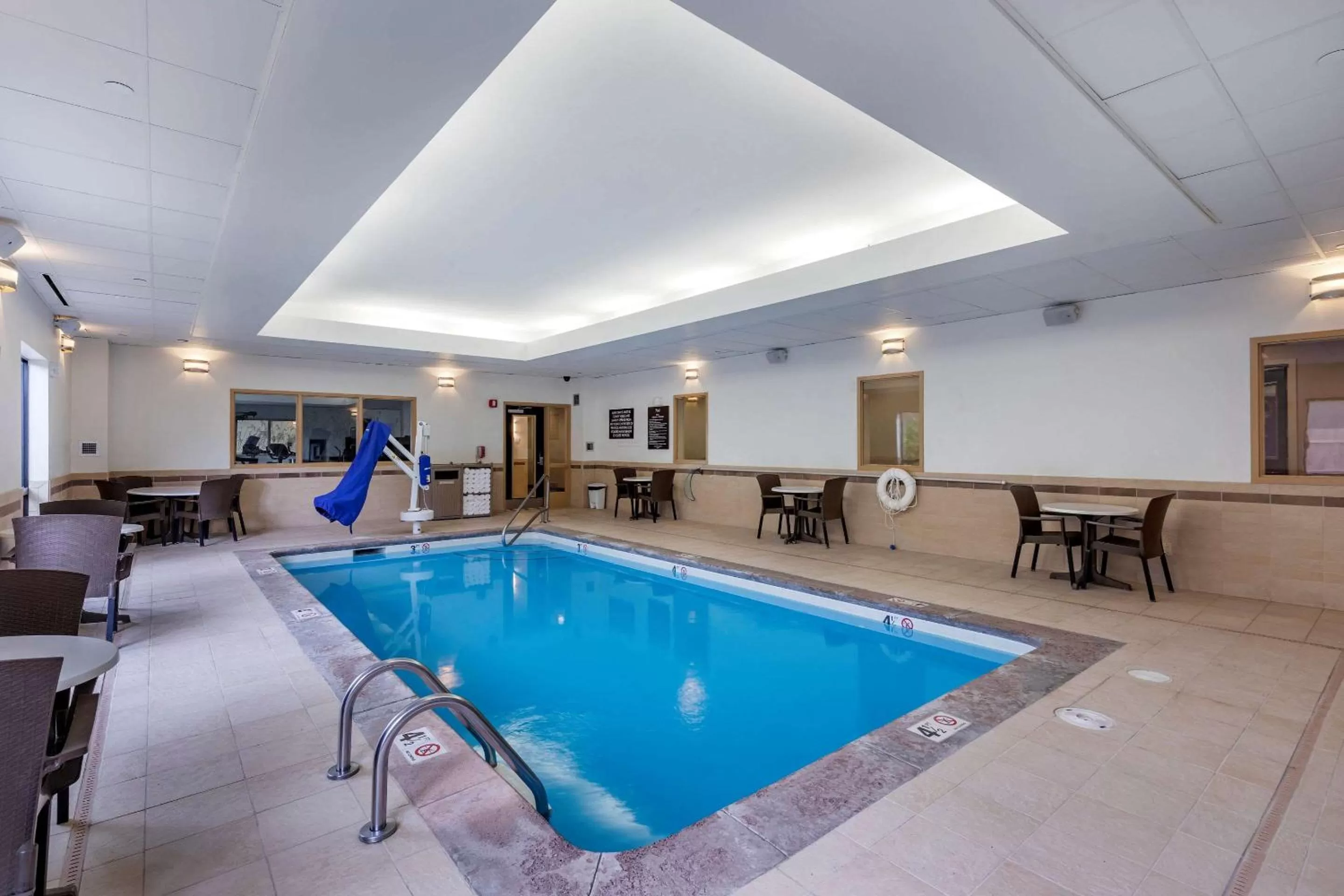 Pool view in Sleep Inn & Suites Miles City I-94