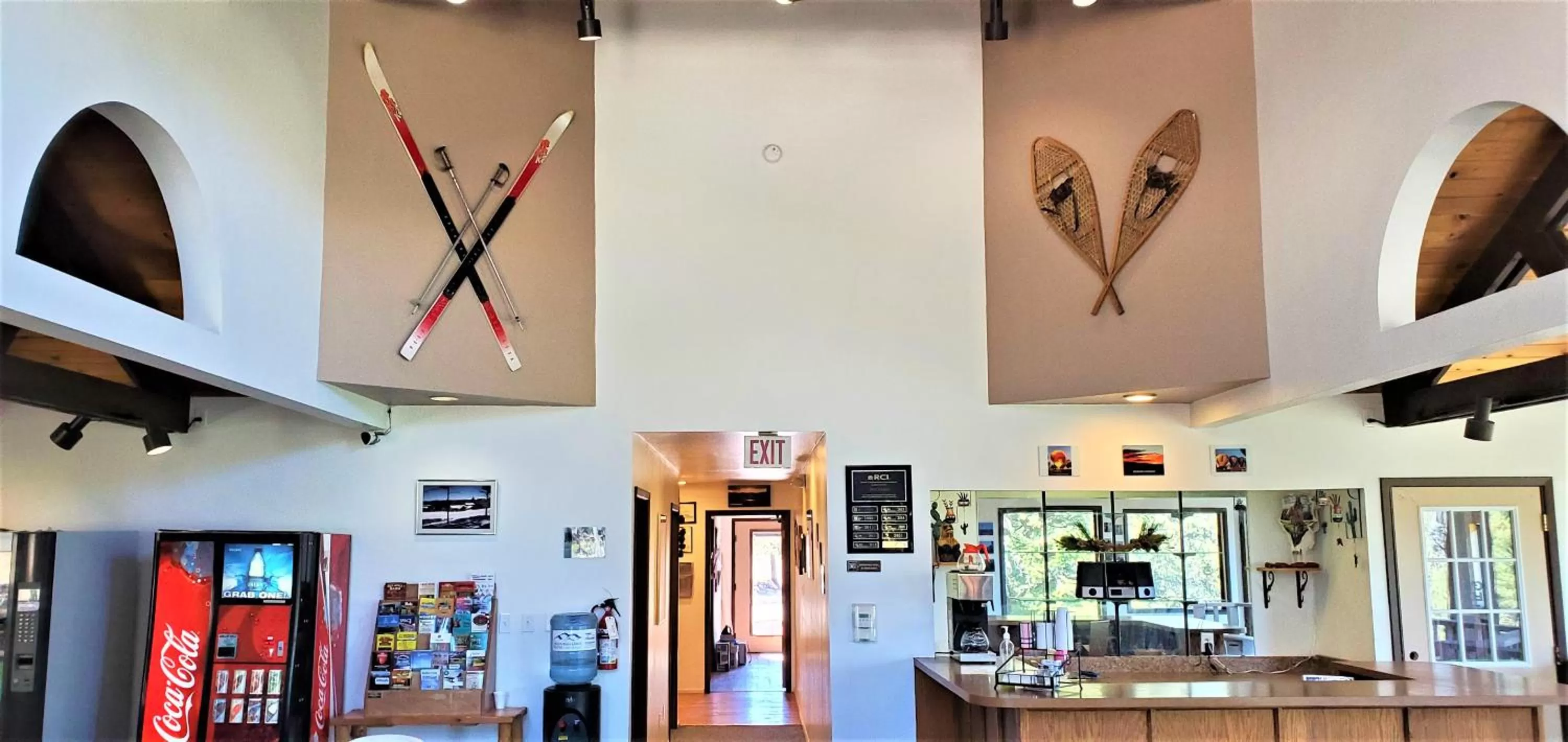 Lobby or reception in High Sierra Condominiums