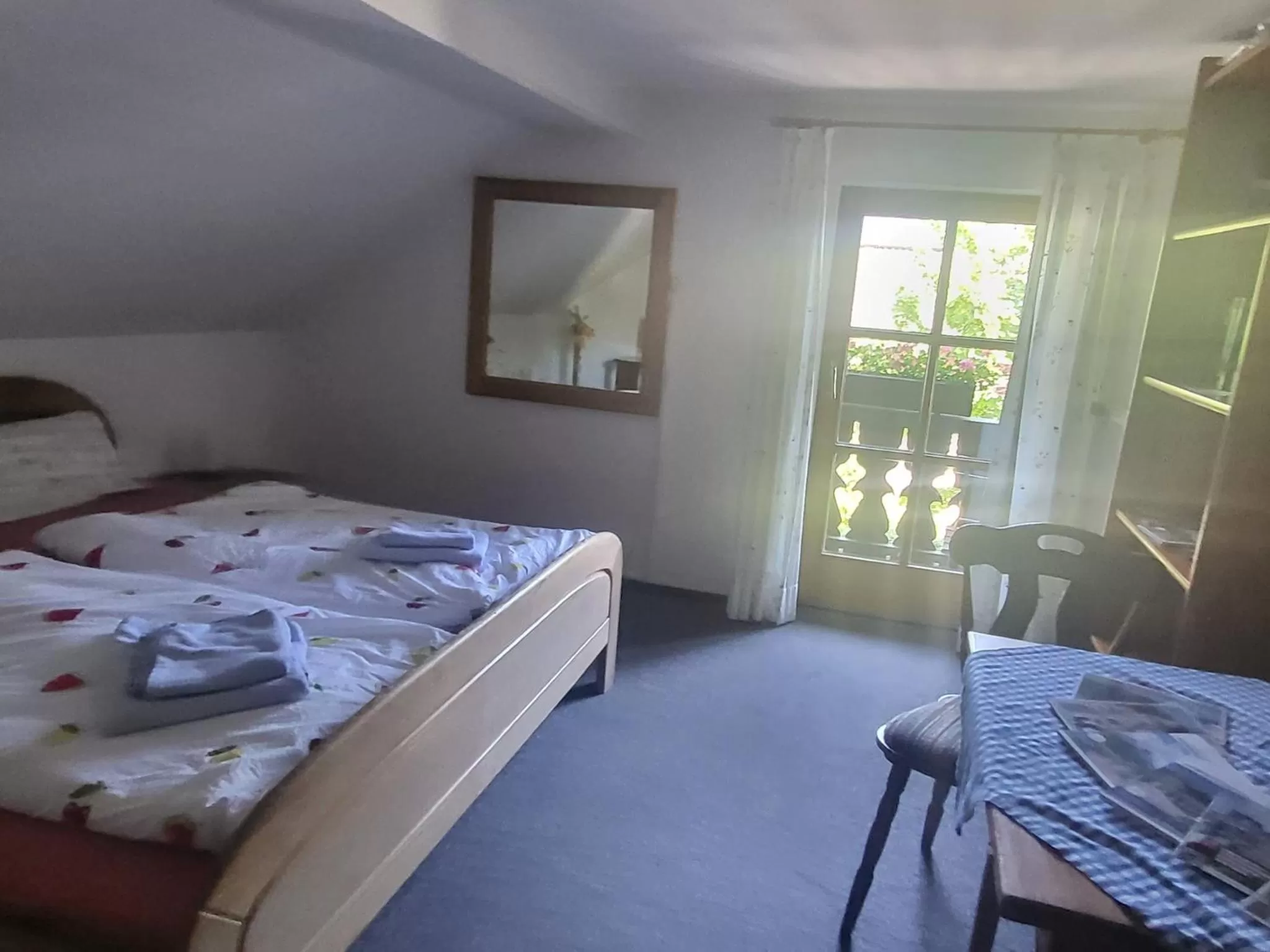 Bed in Gasthaus Staufenbrücke