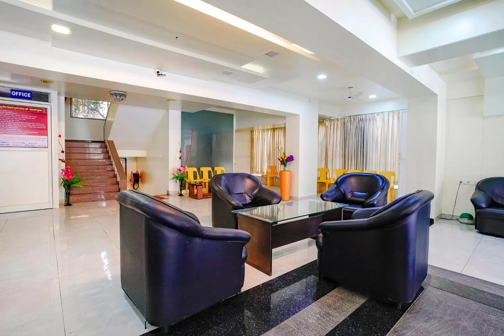 Seating area in FabHotel Happy Homely Stay - Airport road