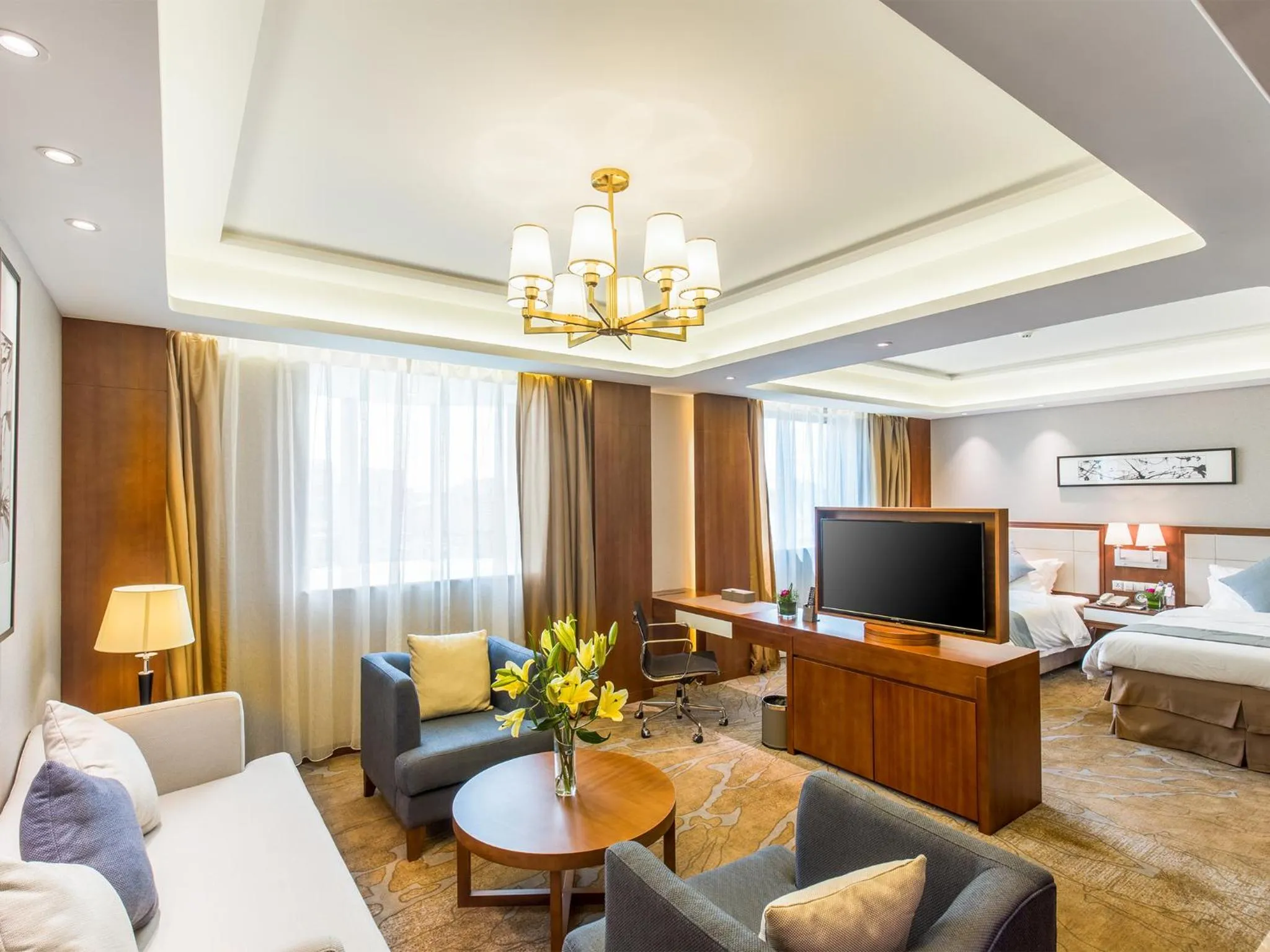 Photo of the whole room in Wan Yue Grand Skylight Hotel