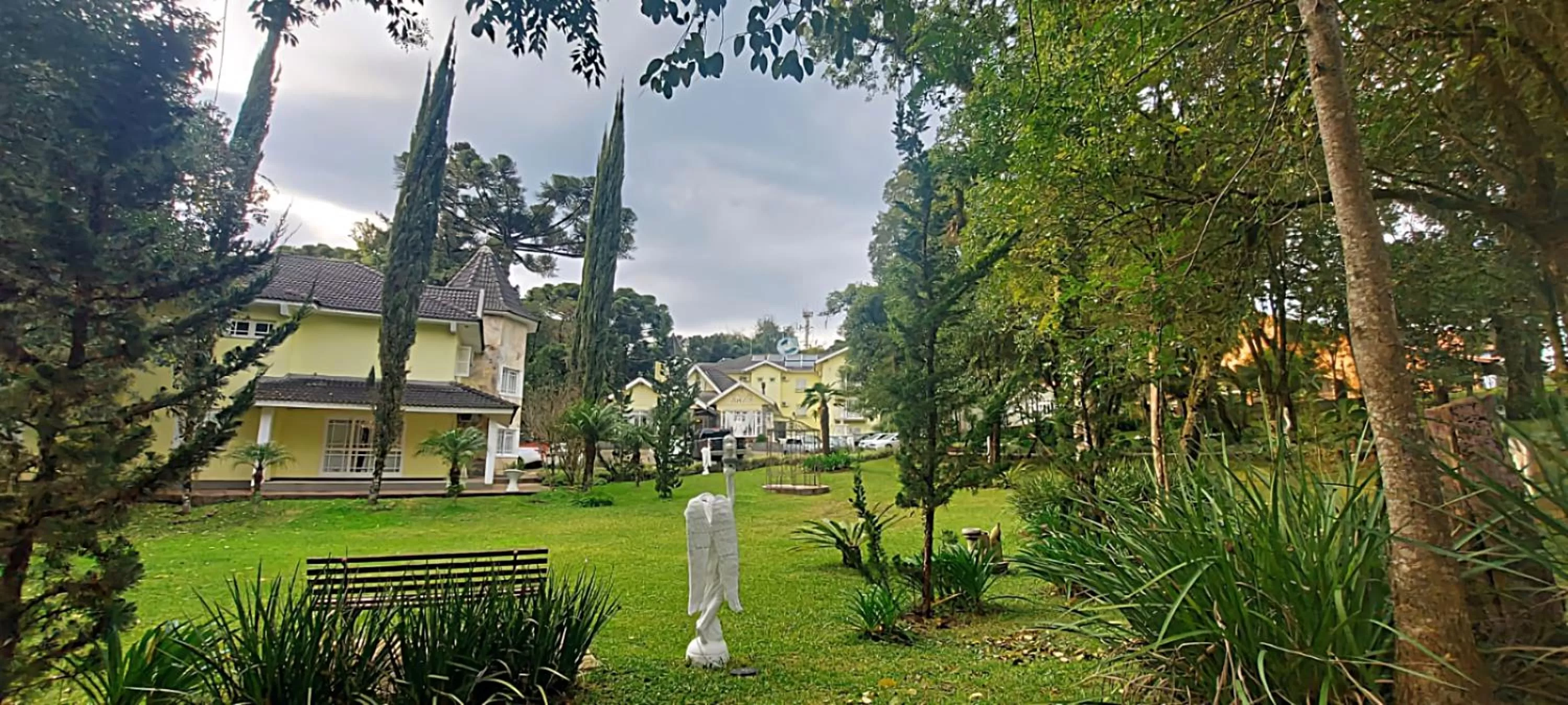 Facade/entrance, Garden in Pousada dos Anjos